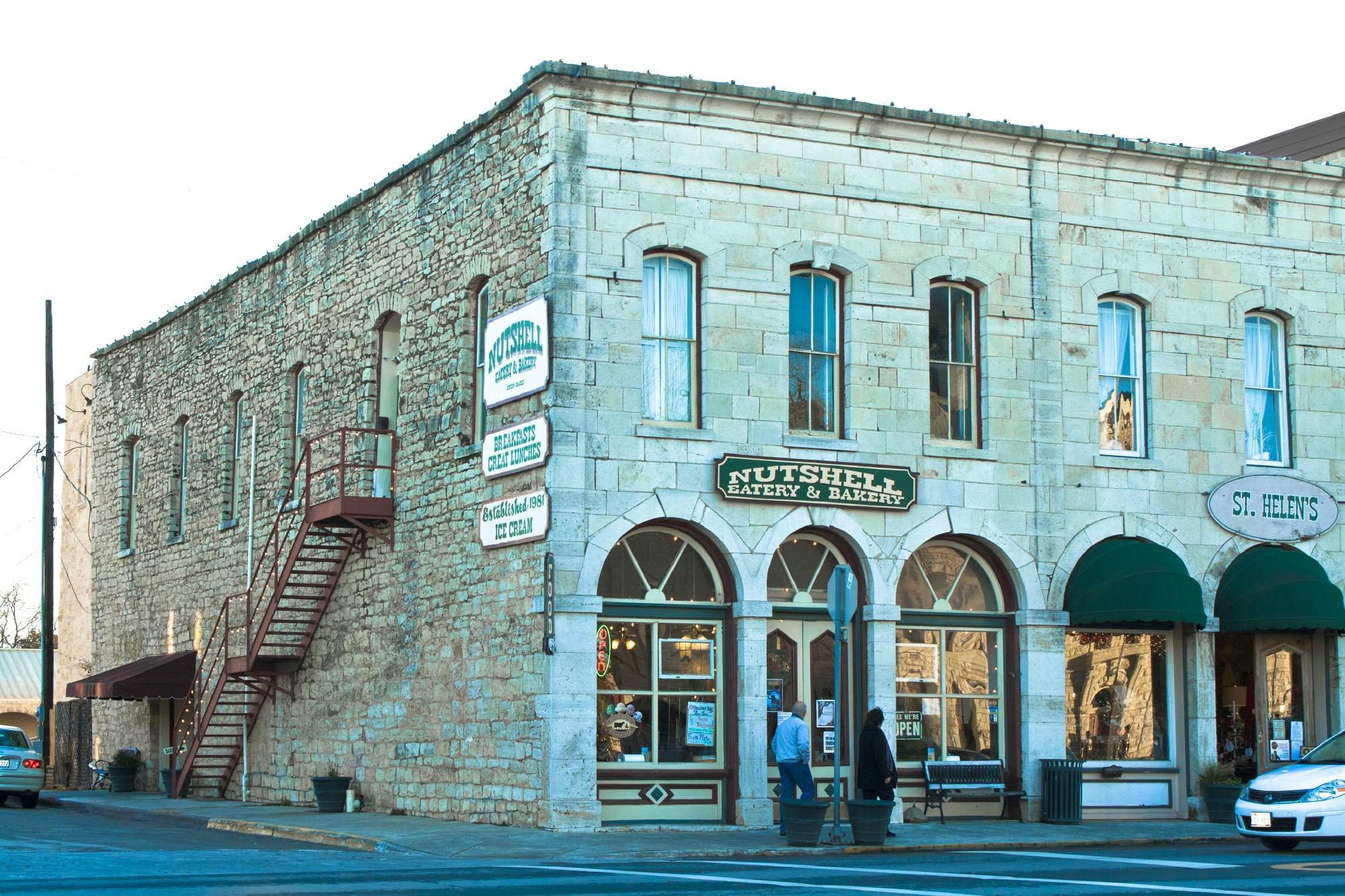 Alfonso's Loft Bed & Breakfast