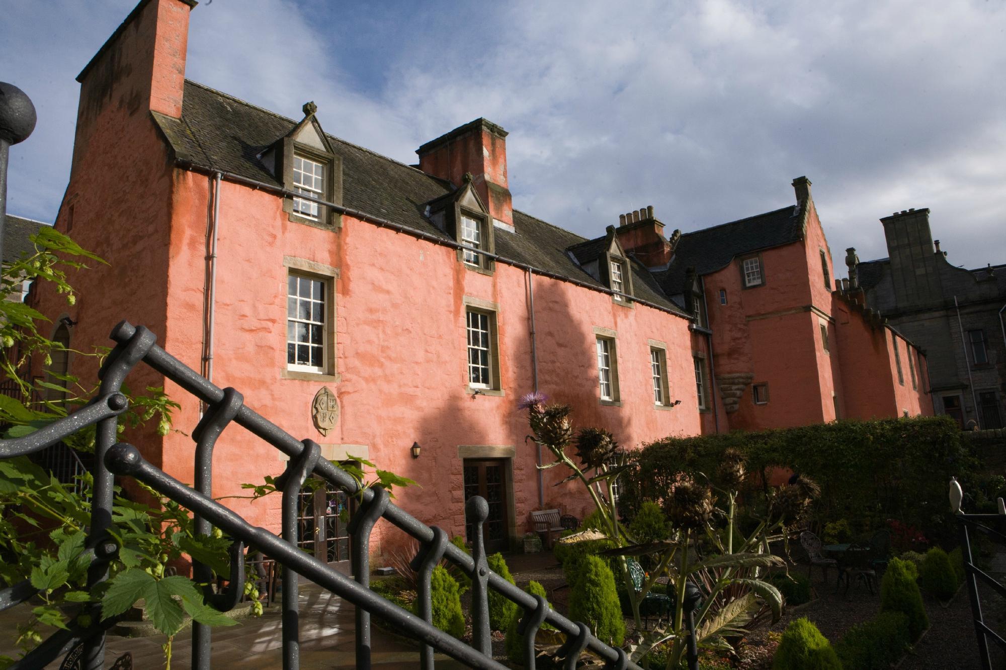 Abbot House Heritage Centre