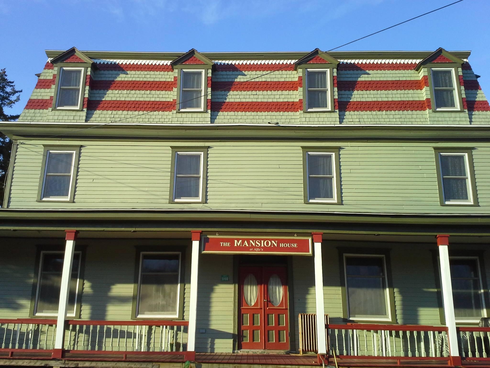 The Mansion House at Alfie's