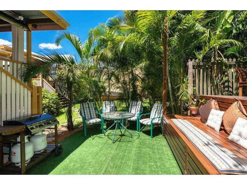 Cream Gables Bed & Breakfast