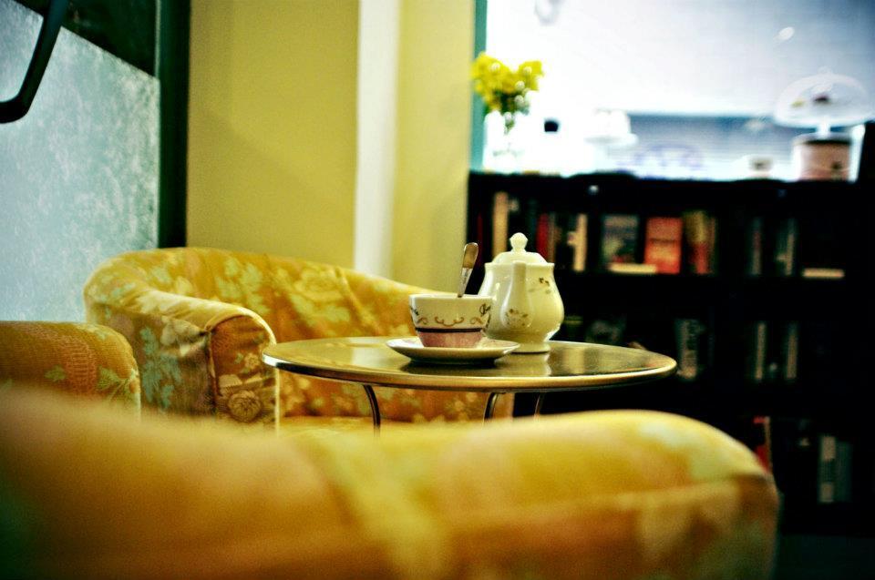 La Qarmita - Bookshop, Coffee & Events