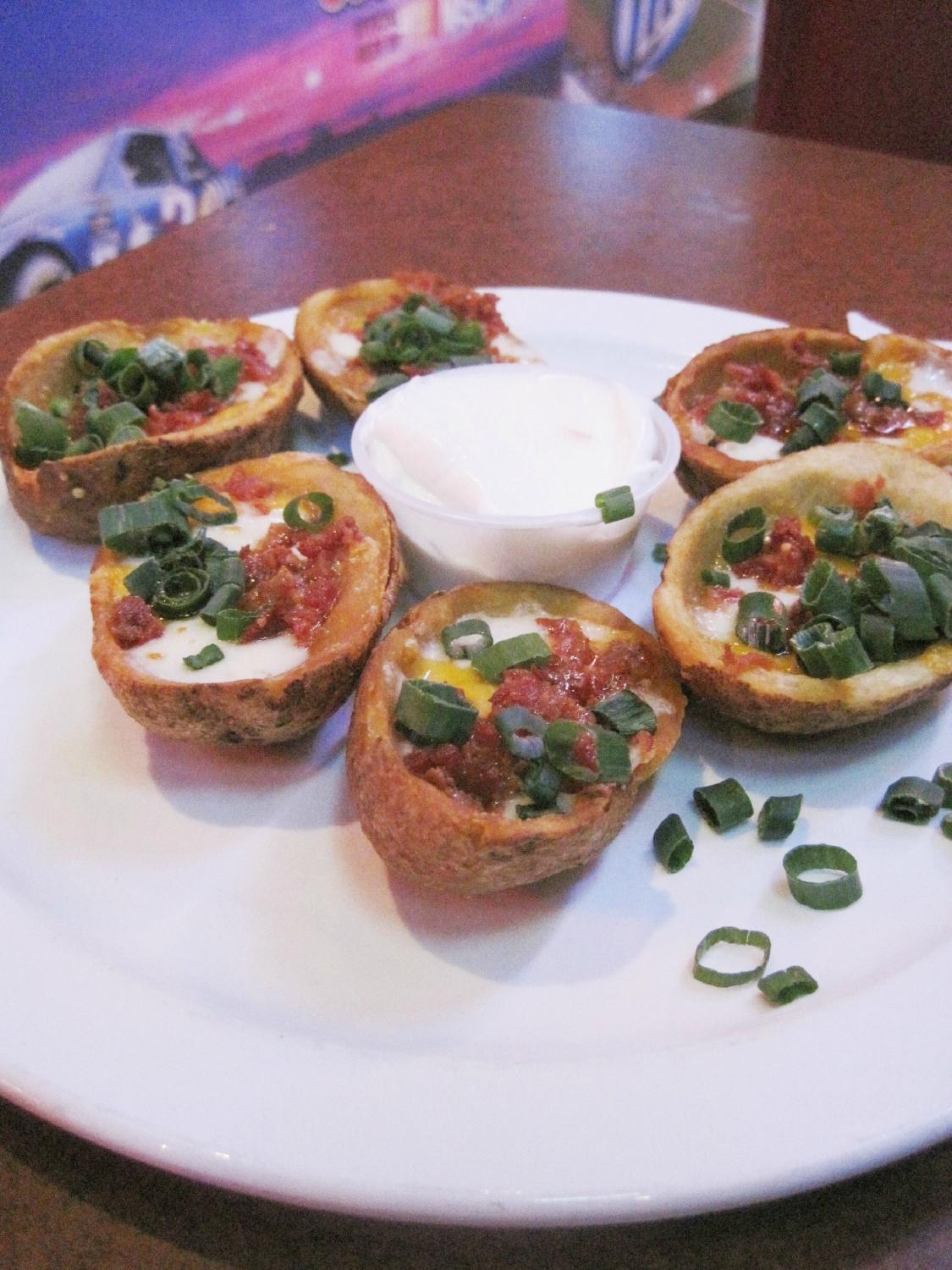 Tailgaters & IL Primo Sports Bar and Grill