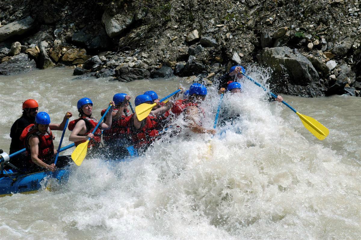 Wet N Wild Rafting Adventures