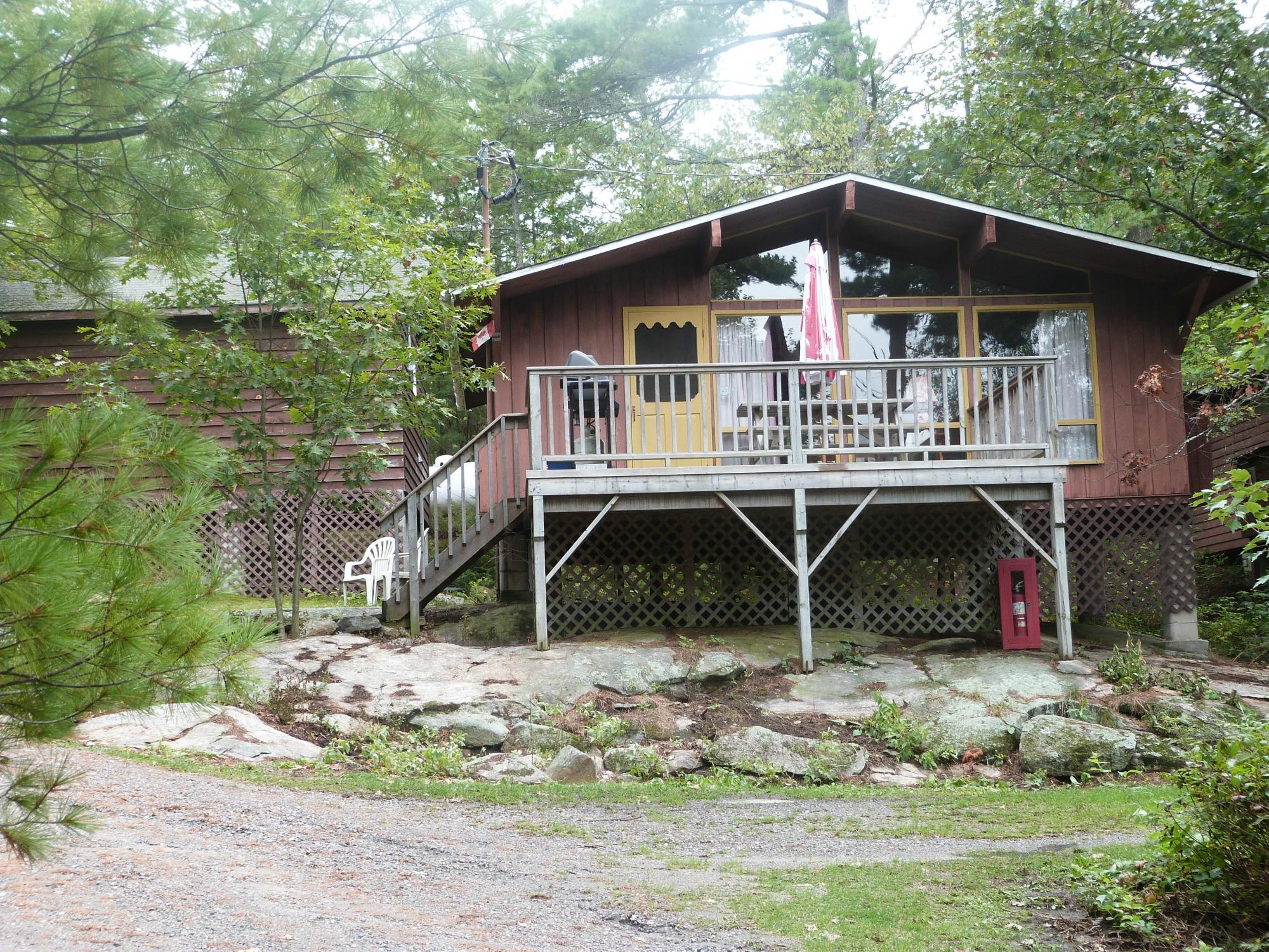 Rock Pine Resort Cottages