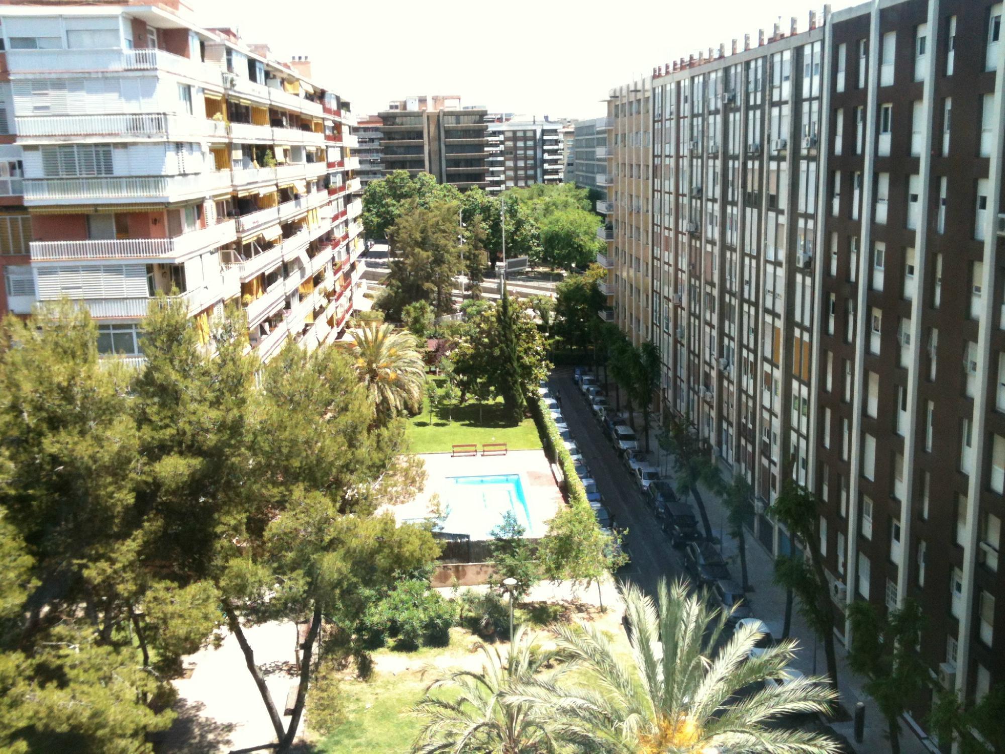 Ginosi Pedralbes Hotel