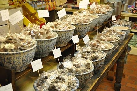 Roscoe Village Sweets & Treats