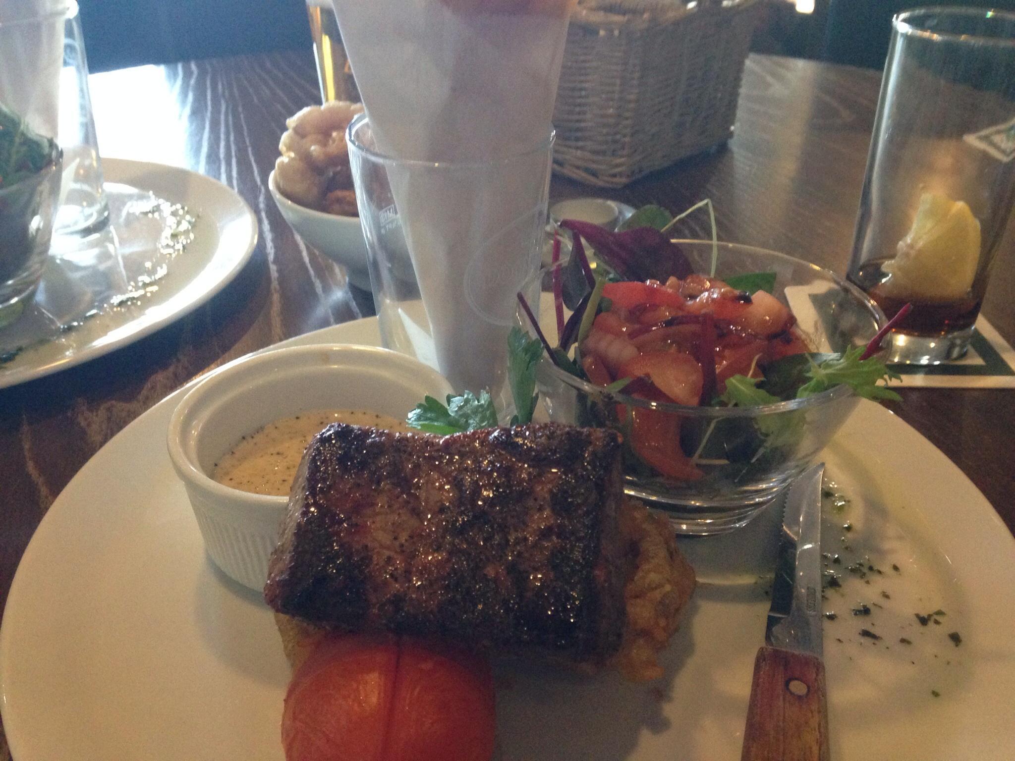 Smithy’s Marina Bar