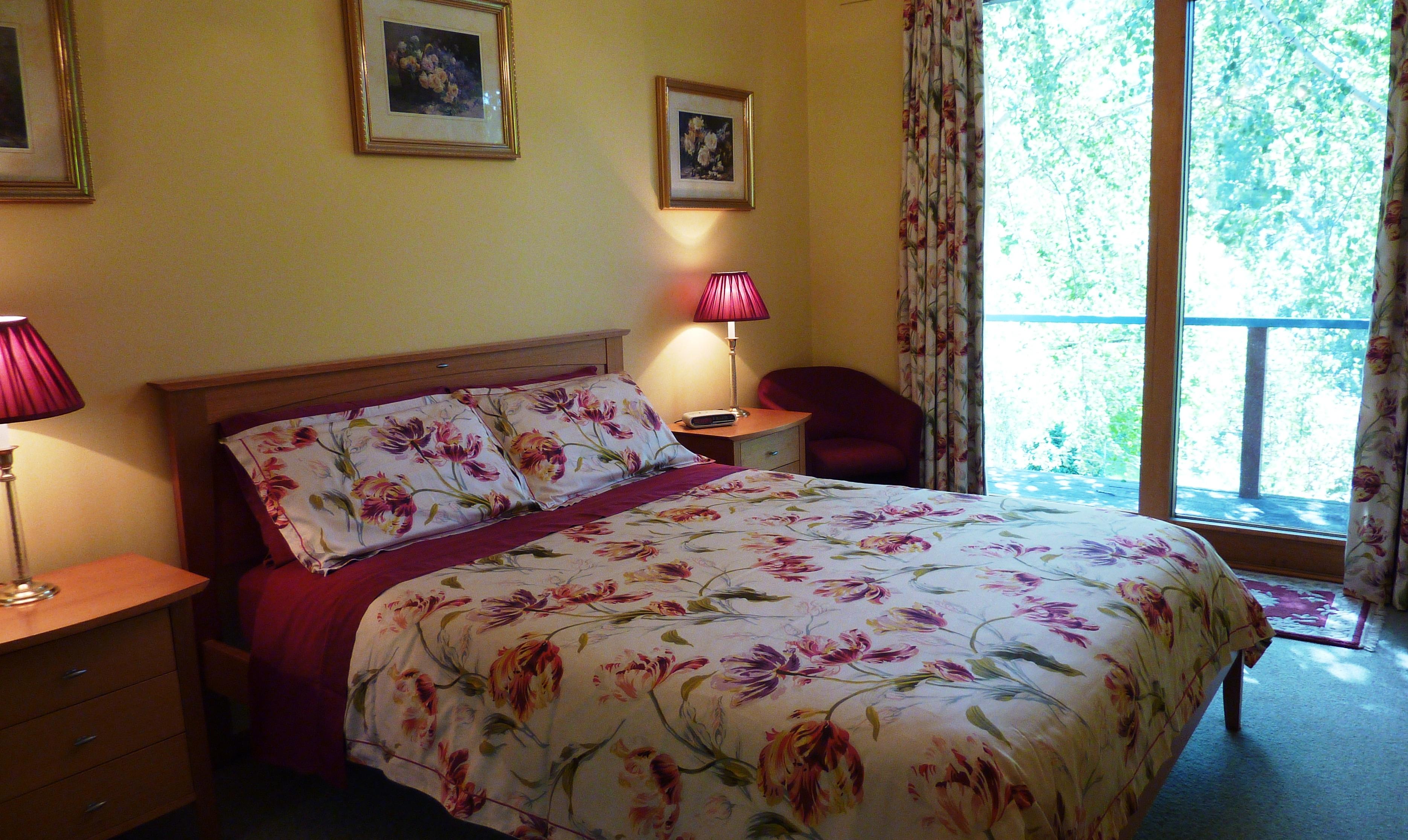 Mast Gully Gardens Bed & Breakfast