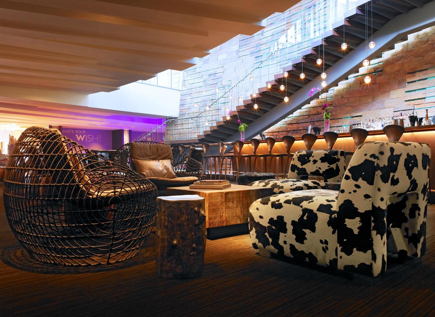 Living Room Lounge & Bar