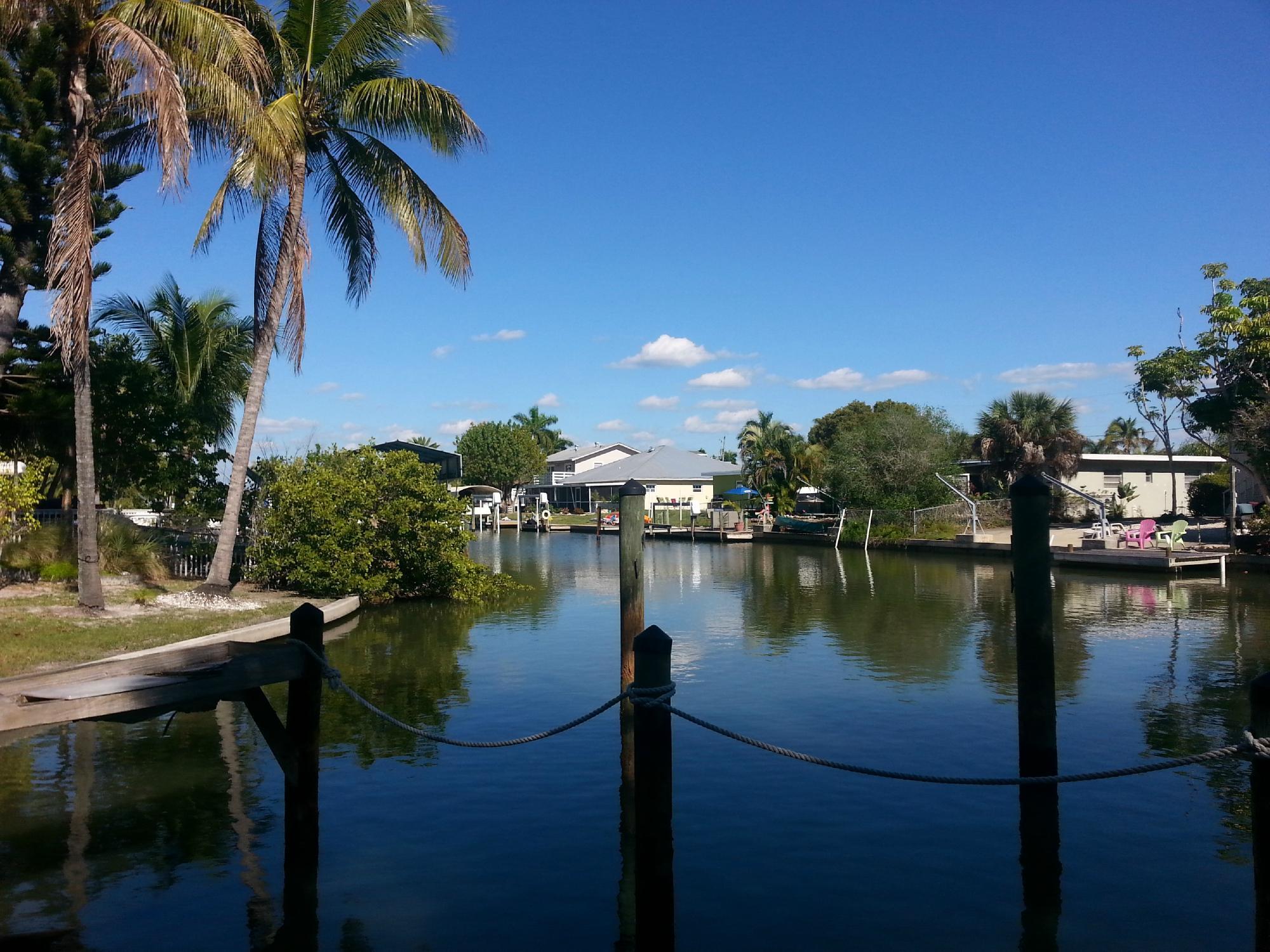 Flamingo Inn Bayside Suites