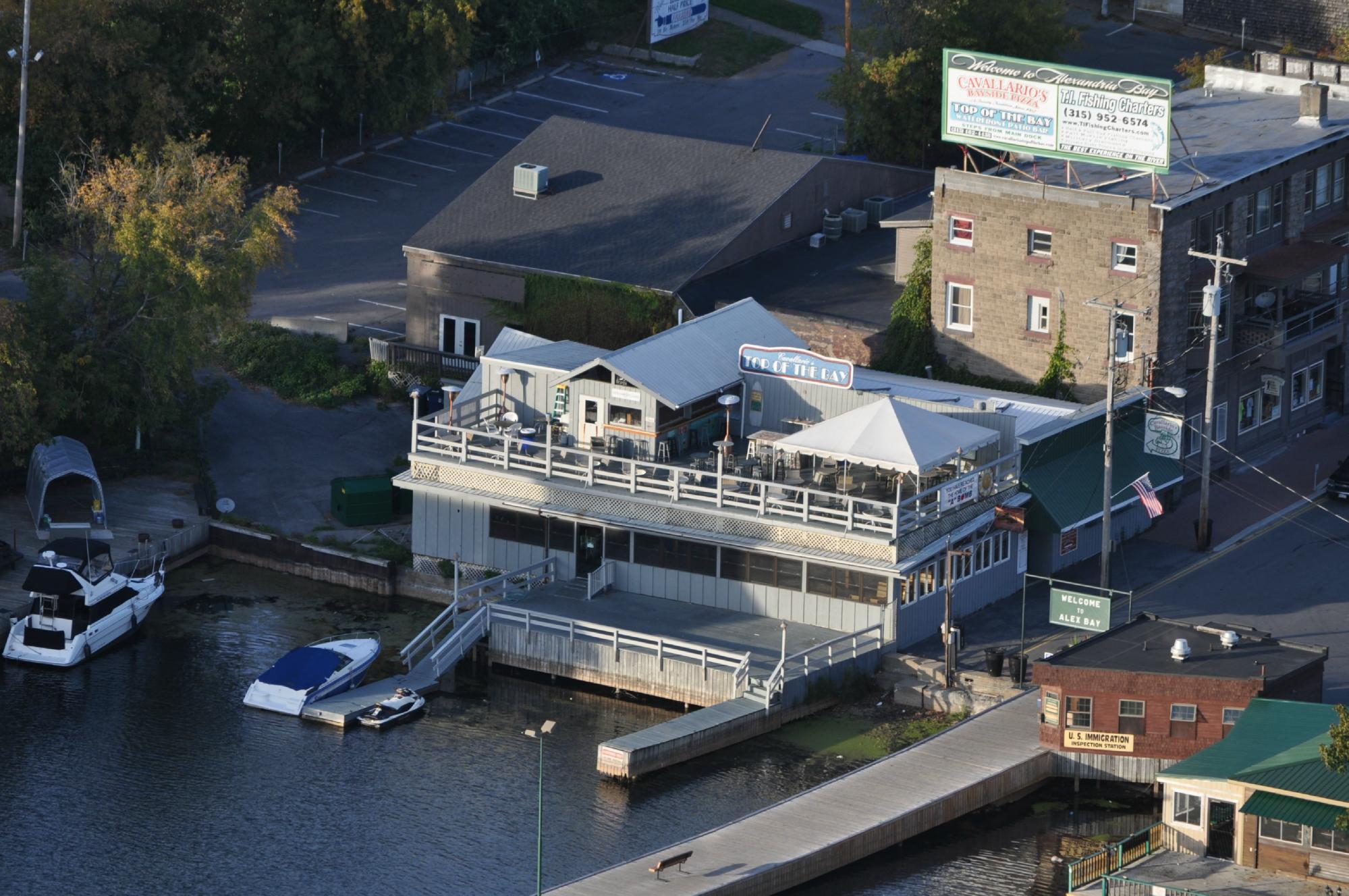 Cavallario's Bayside Pizza