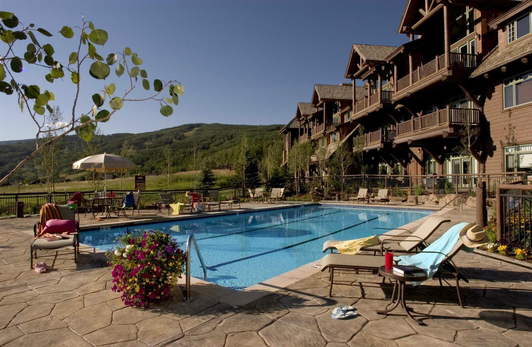 Horizon Pass Lodge