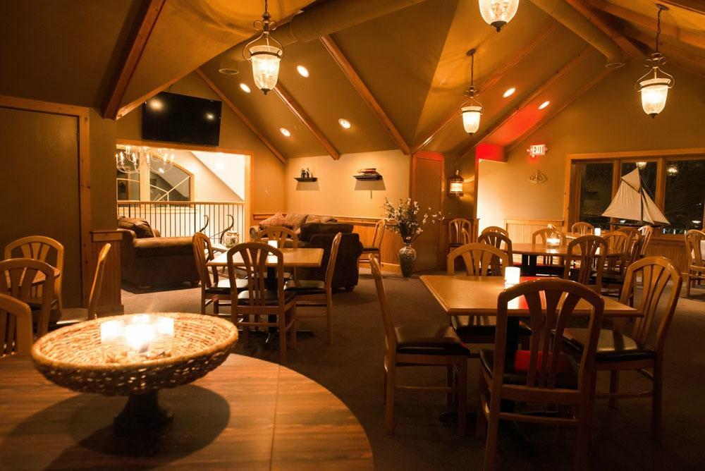 Al & Almas Supper Club & Charter Cruises