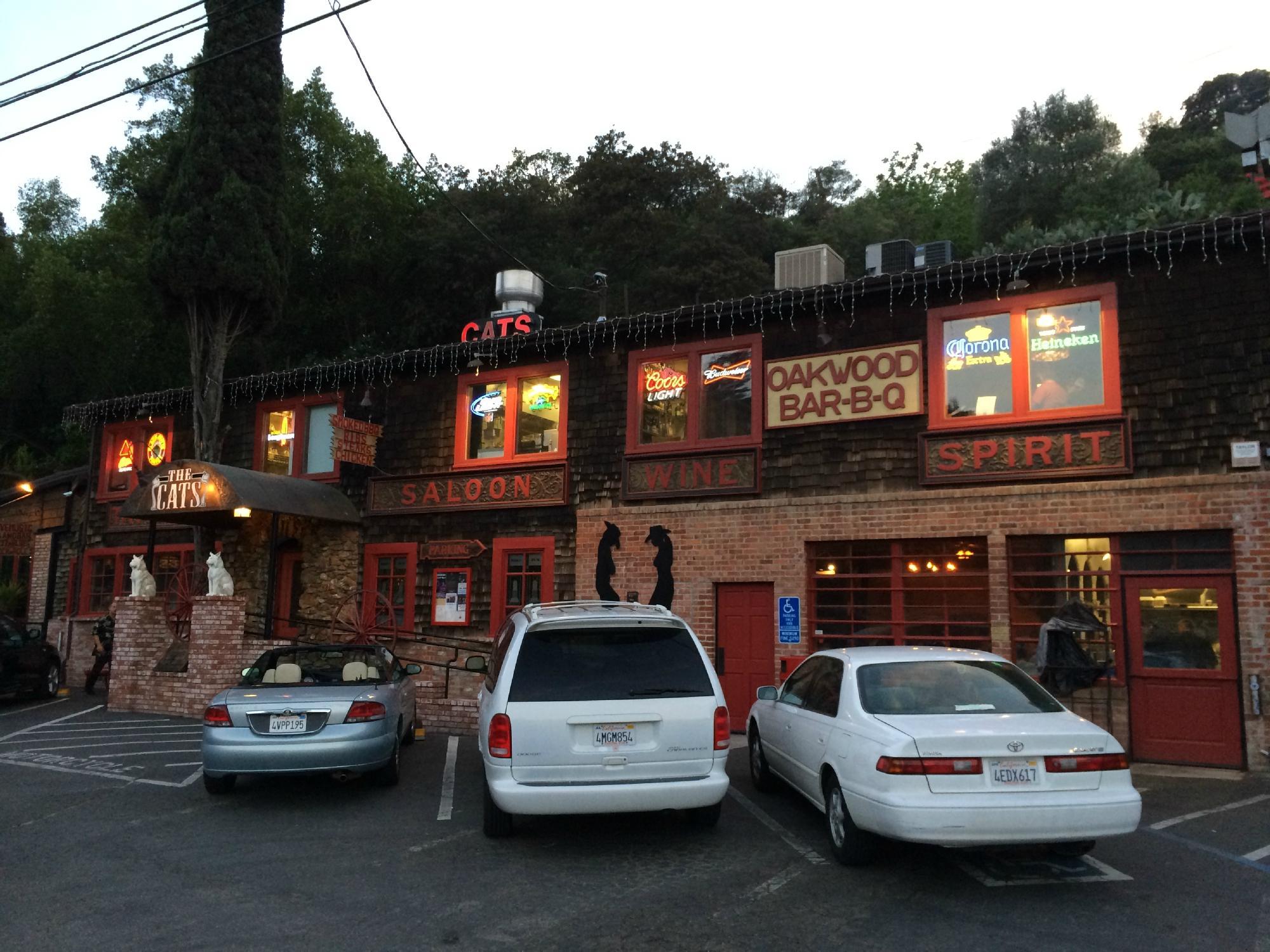 The Cats Restaurant & Tavern