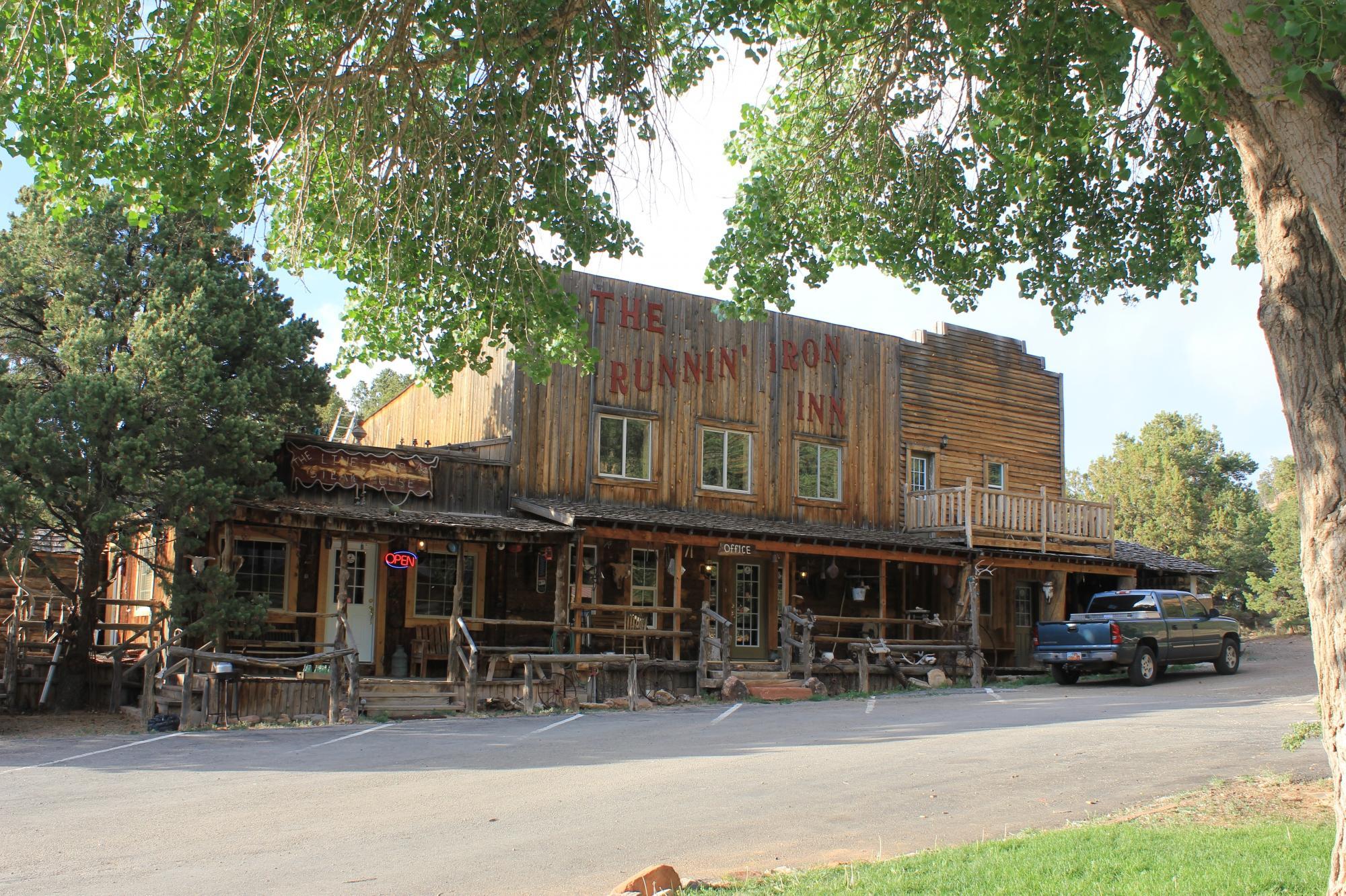 Runnin' Iron Inn
