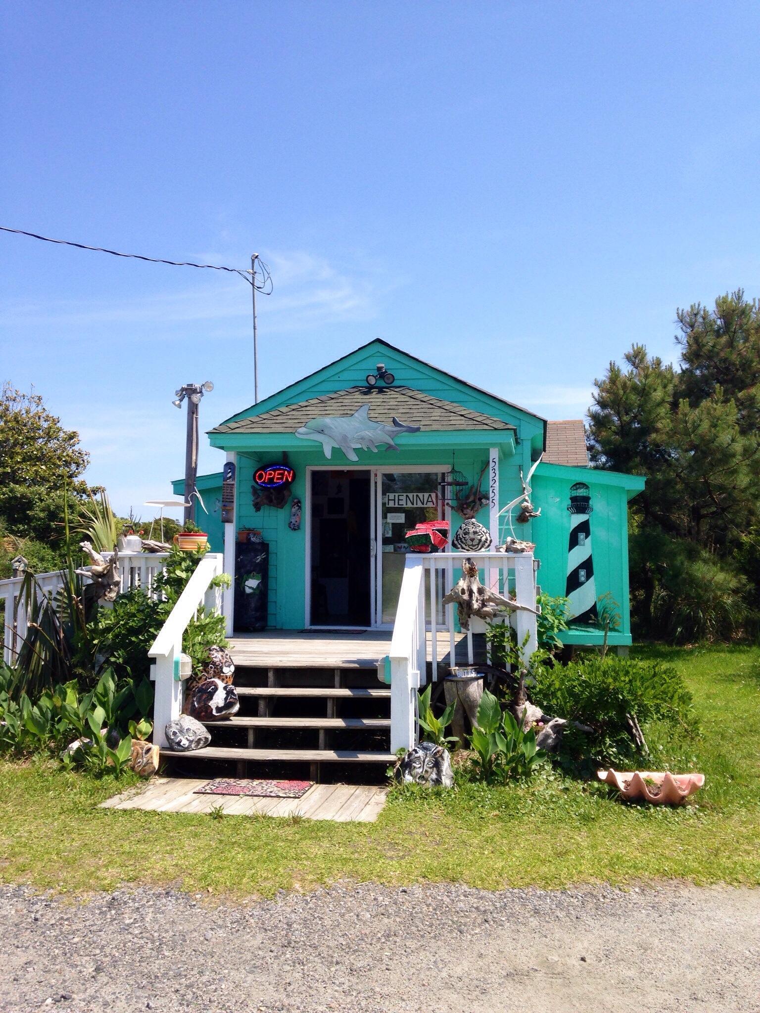 Sunsational Designs Gallery & Beads of Paradise