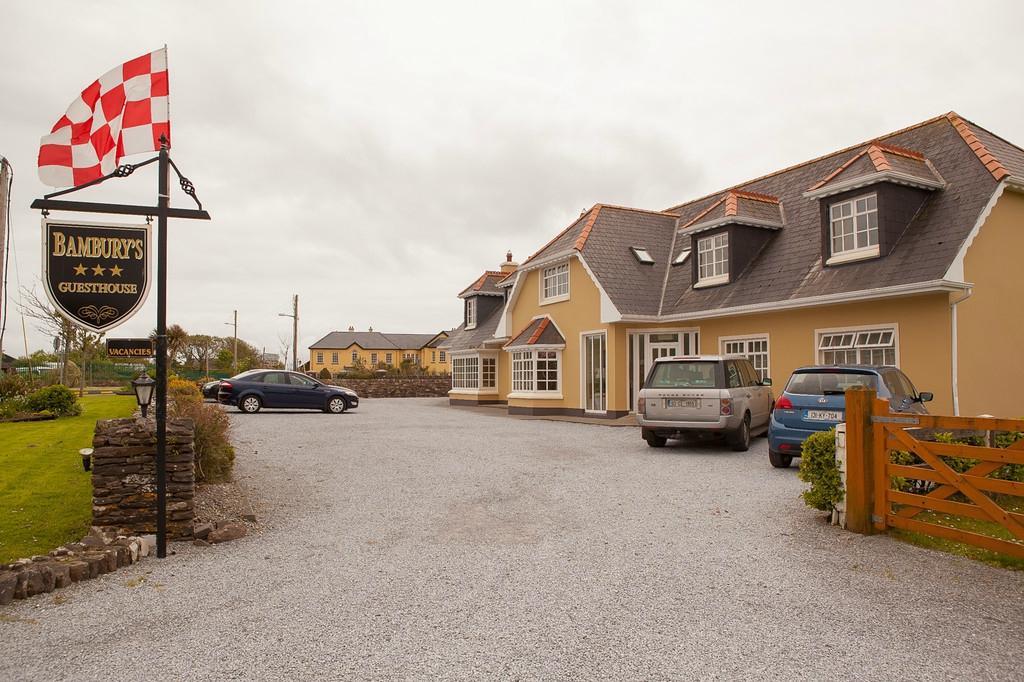 Bambury's Guesthouse