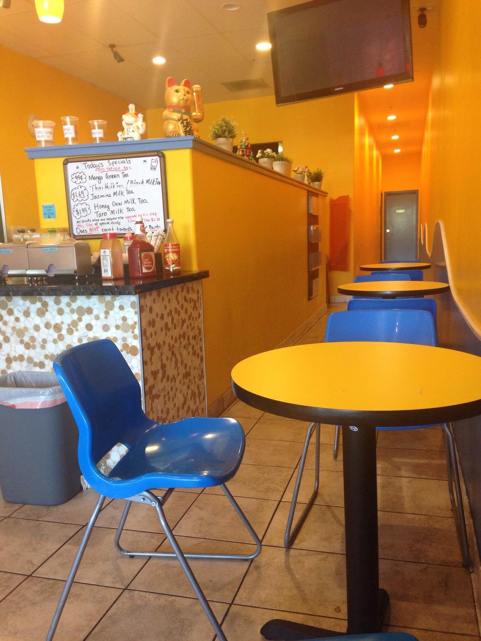 Photo by Fuchsiapower