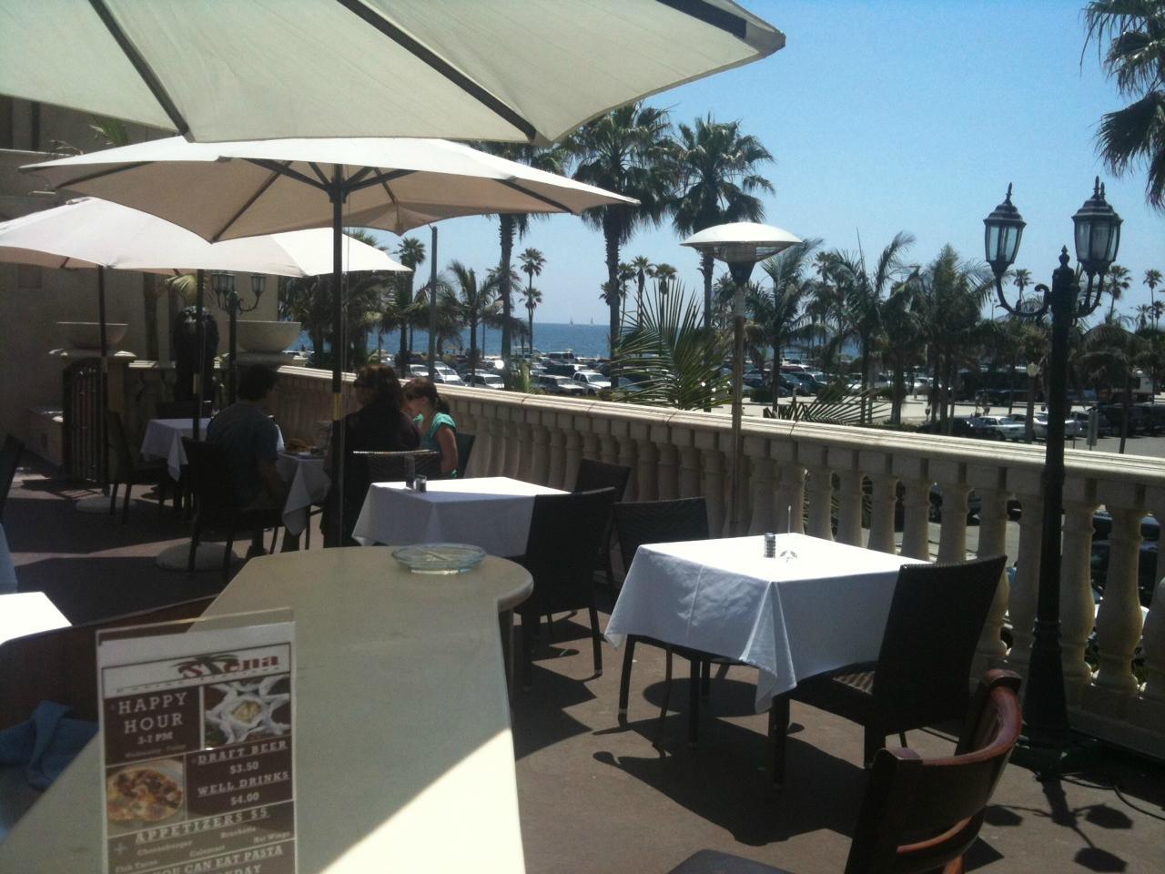 Photo by BalboaInnEvents