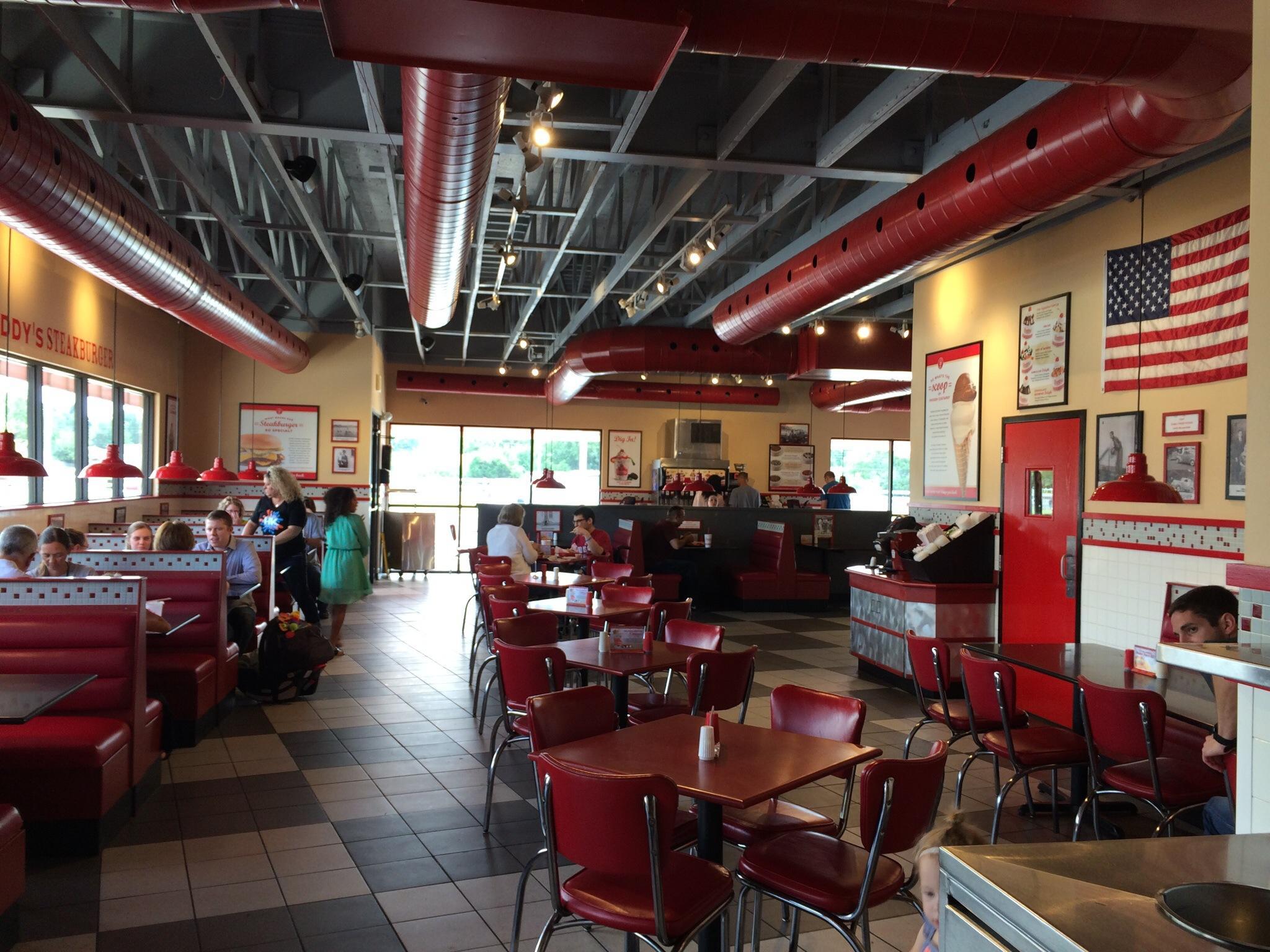 Freddy's Frozen Custard & Steakburgers