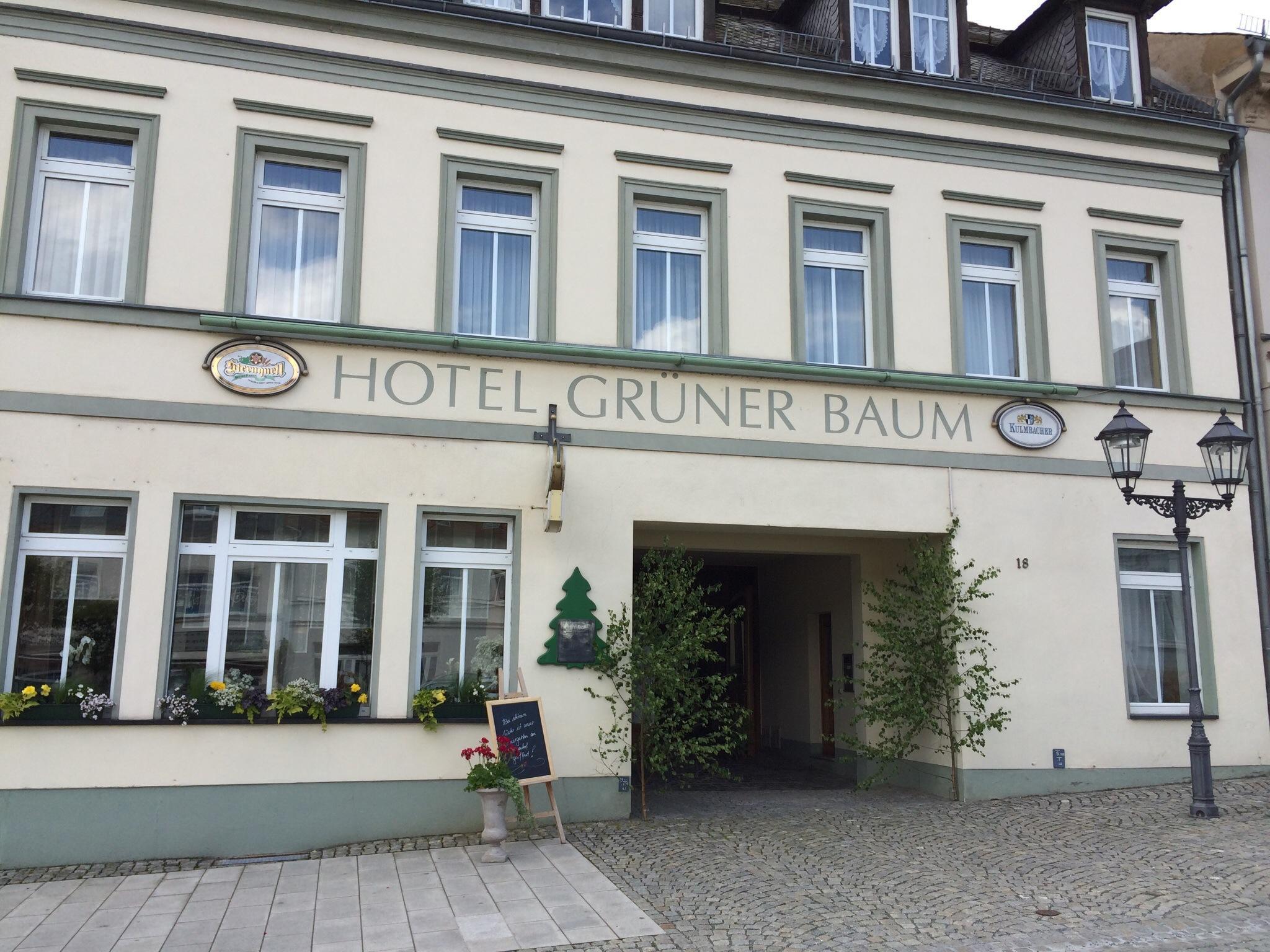 Gruner Baum Restaurant