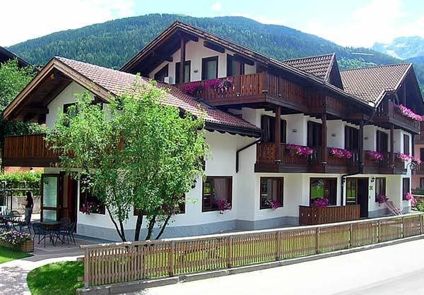 Albergo Garnì Martina