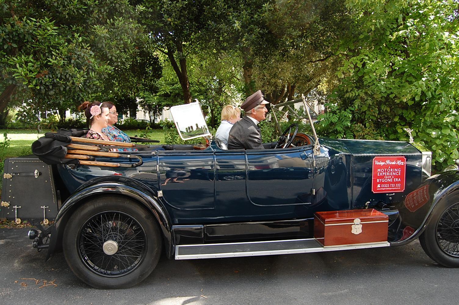 Vintage Motoring Company - Tours