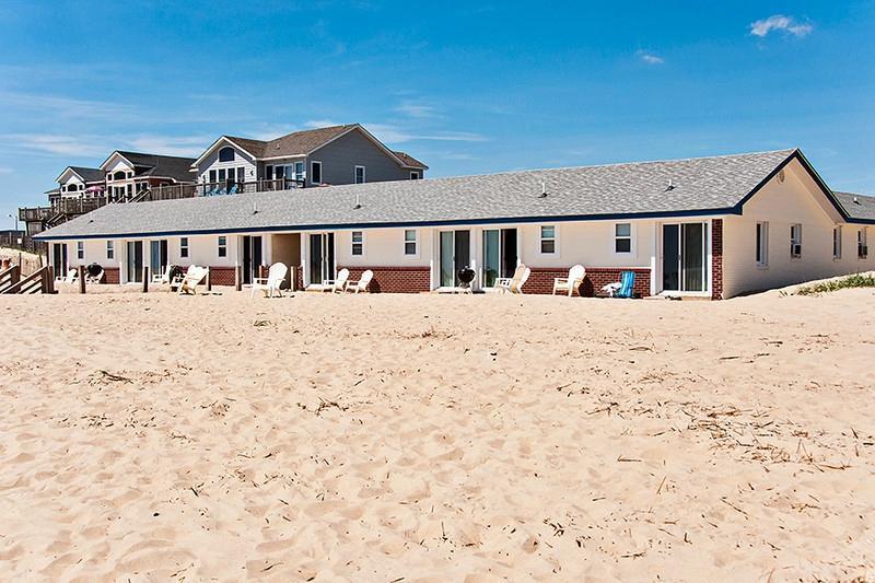 Dolphin Oceanfront Motel