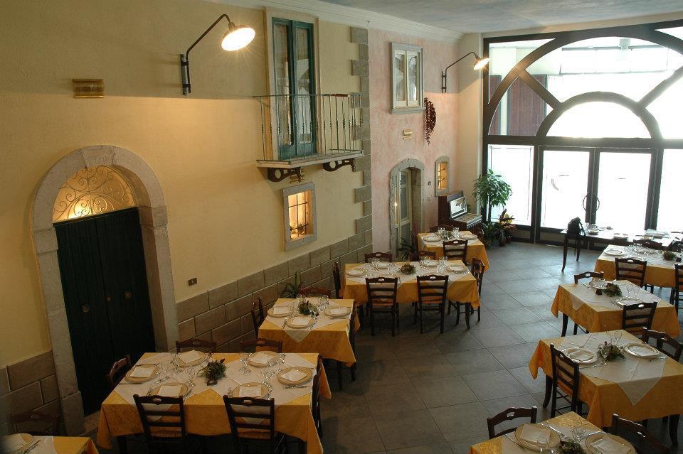 Da Cucchiarone Ristorante-Pizzeria