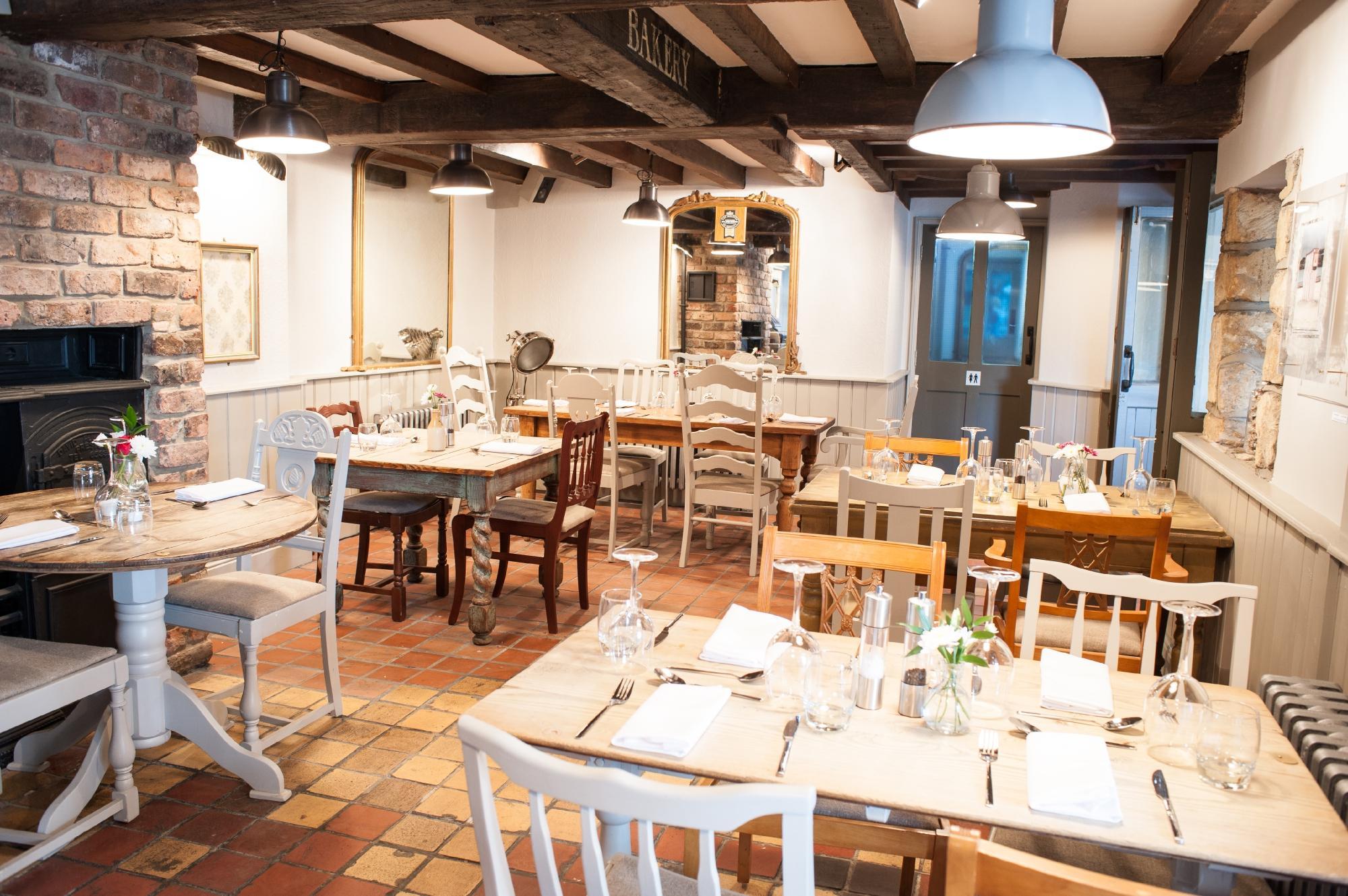 The Ilchester Arms Hotel