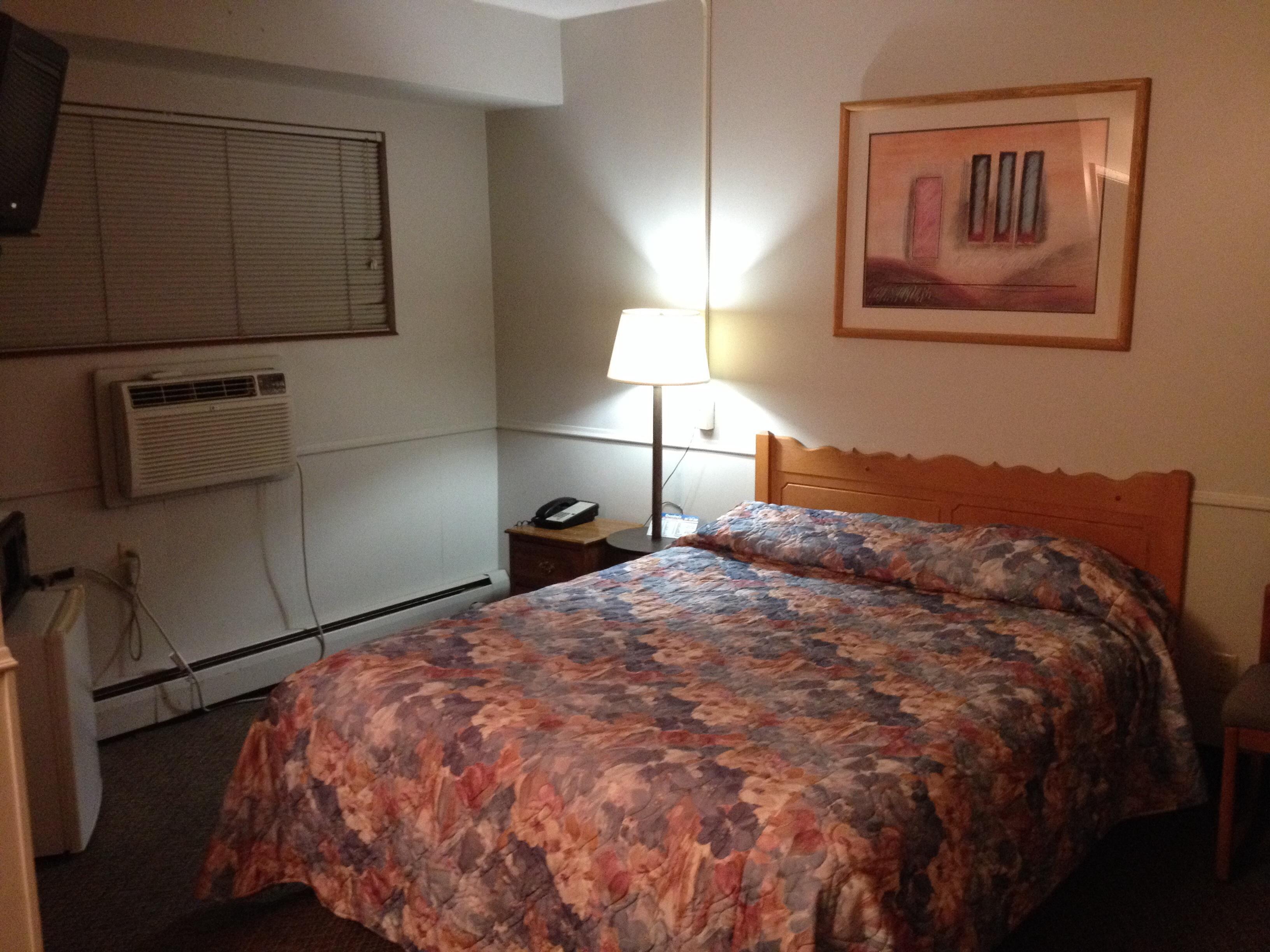 2nd Street Inn & Suites