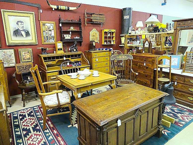 Collector's Antique Mall