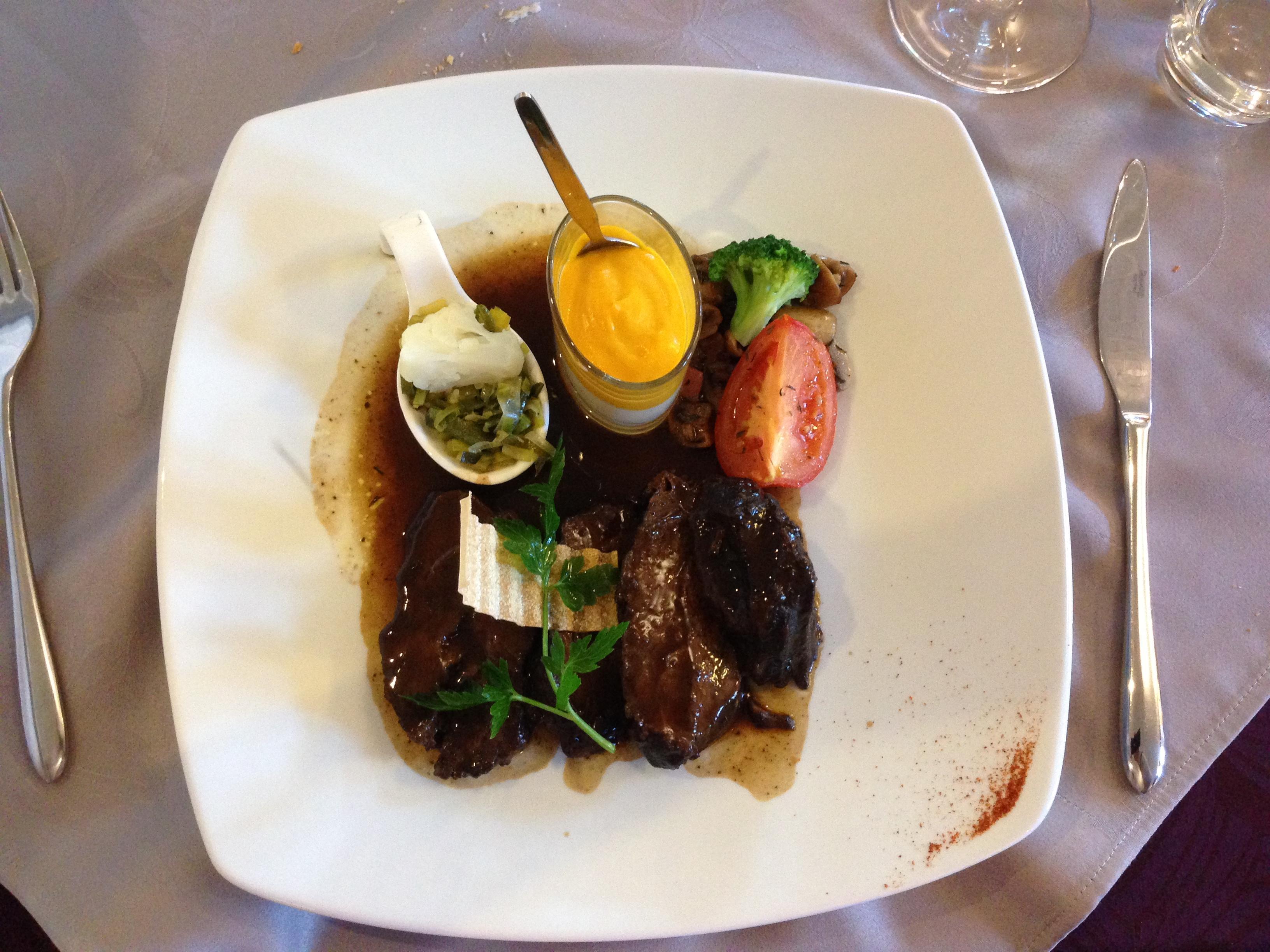 Cafe et Bistrot de L'Hotel de la Gare