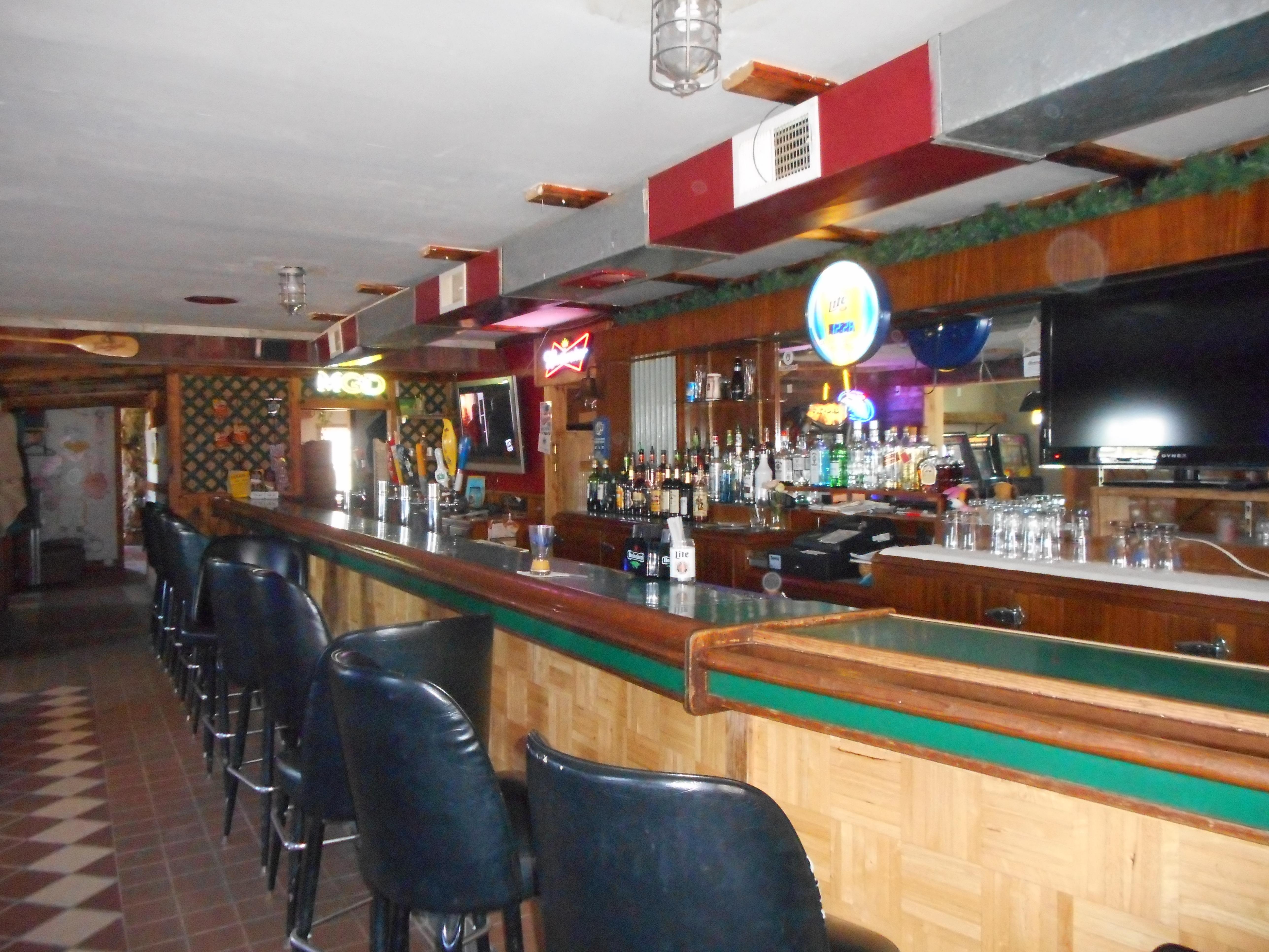 Port Bar & Restaurant