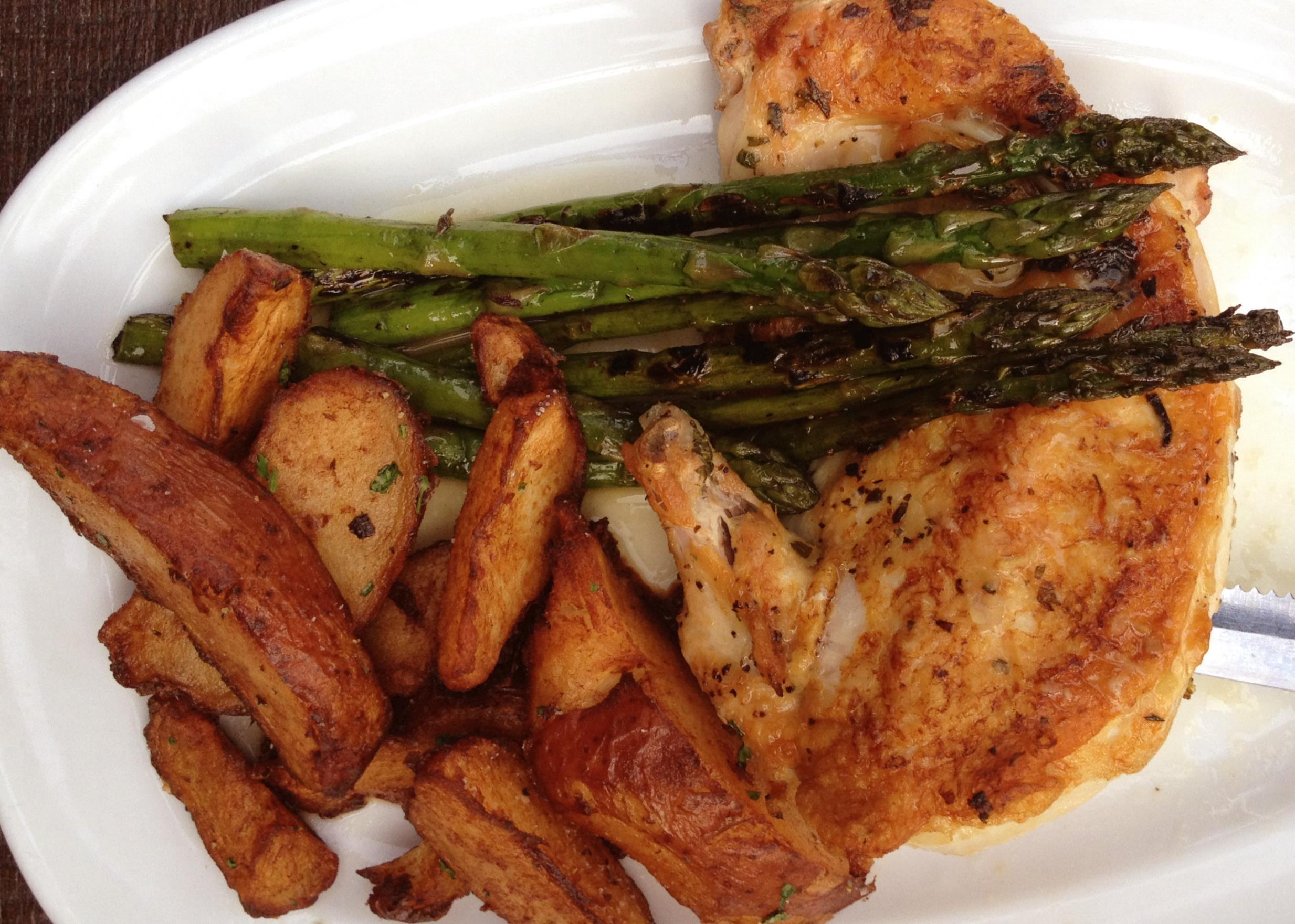 Griffin Claw Clubhouse