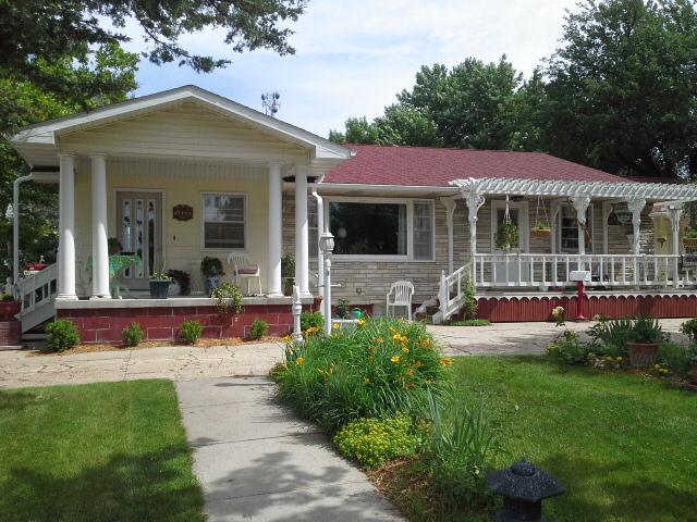 West Hill View Motel