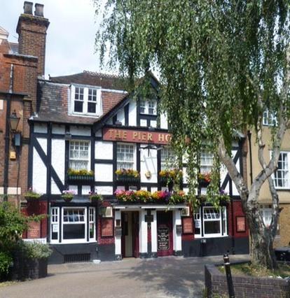 Pier Hotel Restaurant