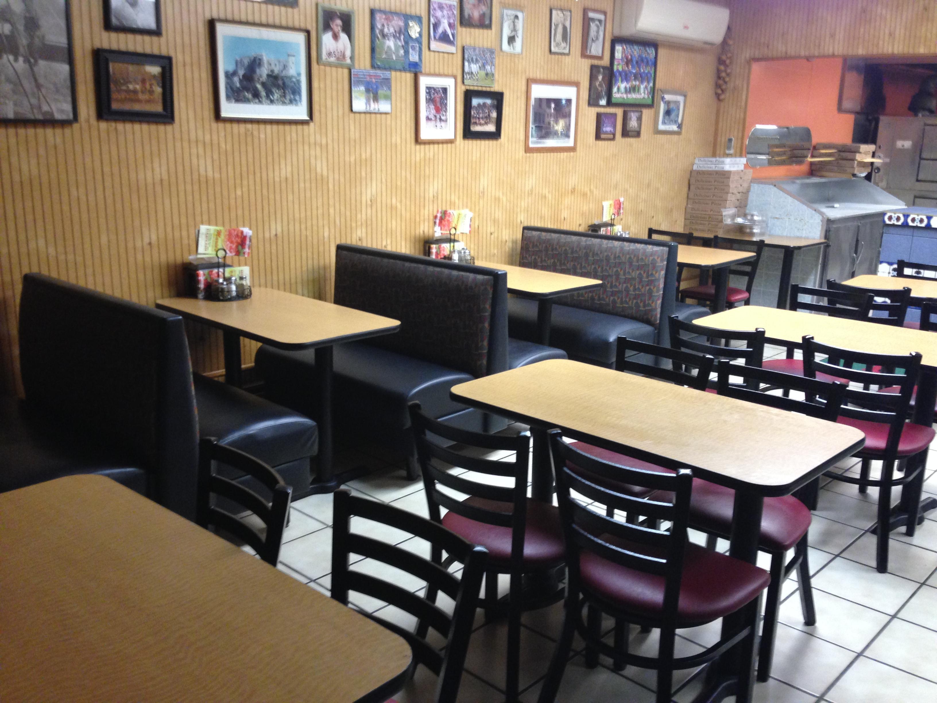 Mario's Cafe & Pizzeria