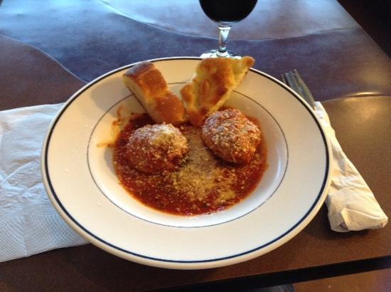 Pino's Pizza Al Centro