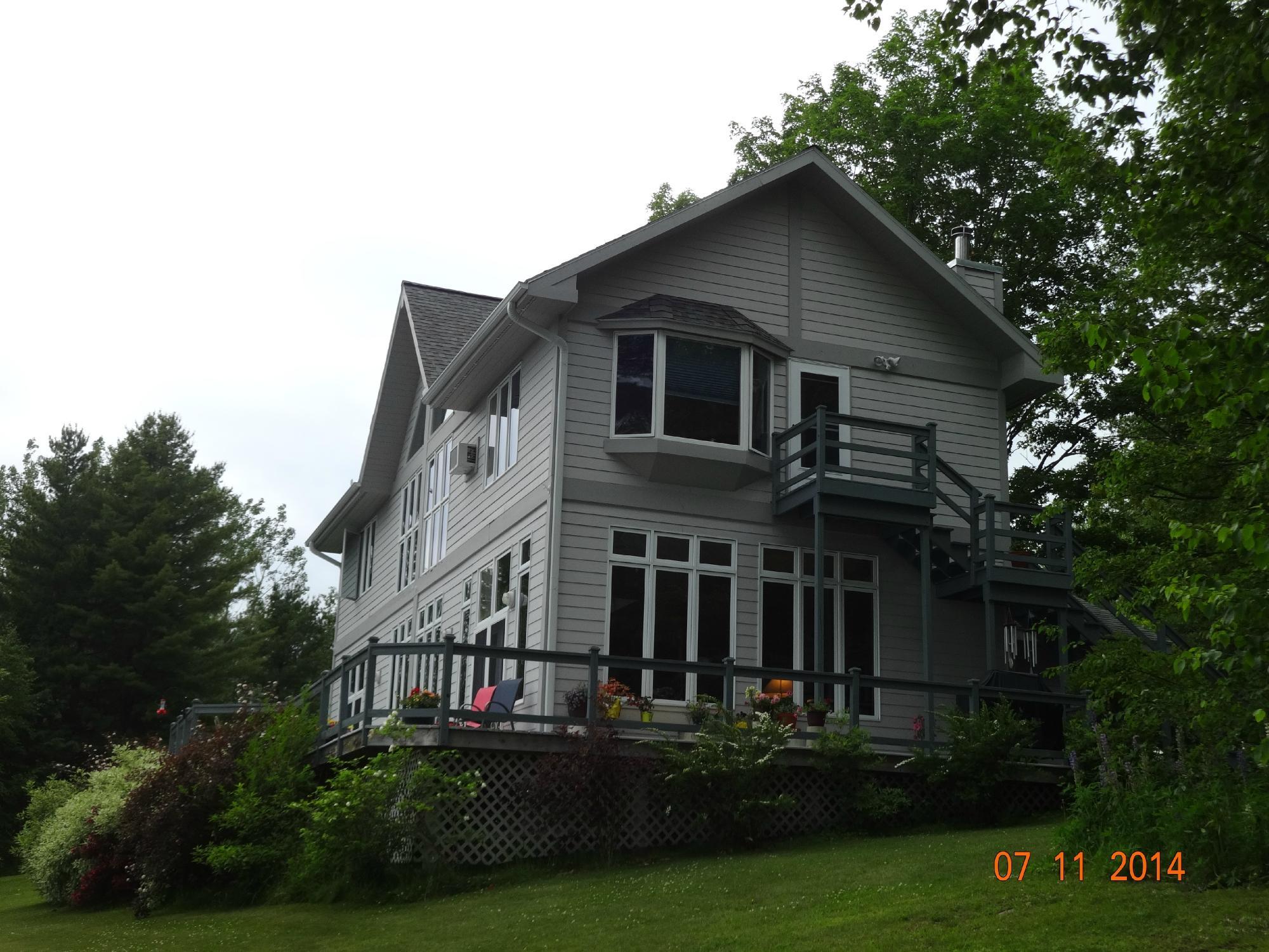 Photo by MeadowbrookMN