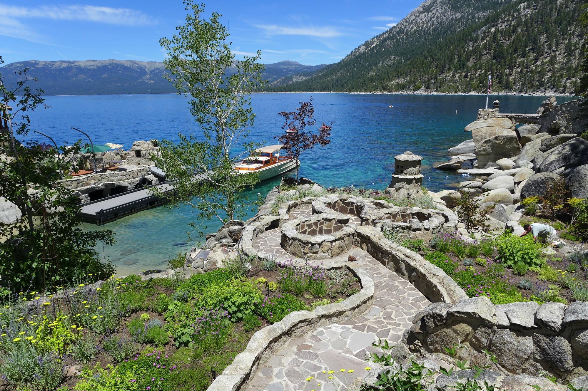 Photo by N7347BBjohnb