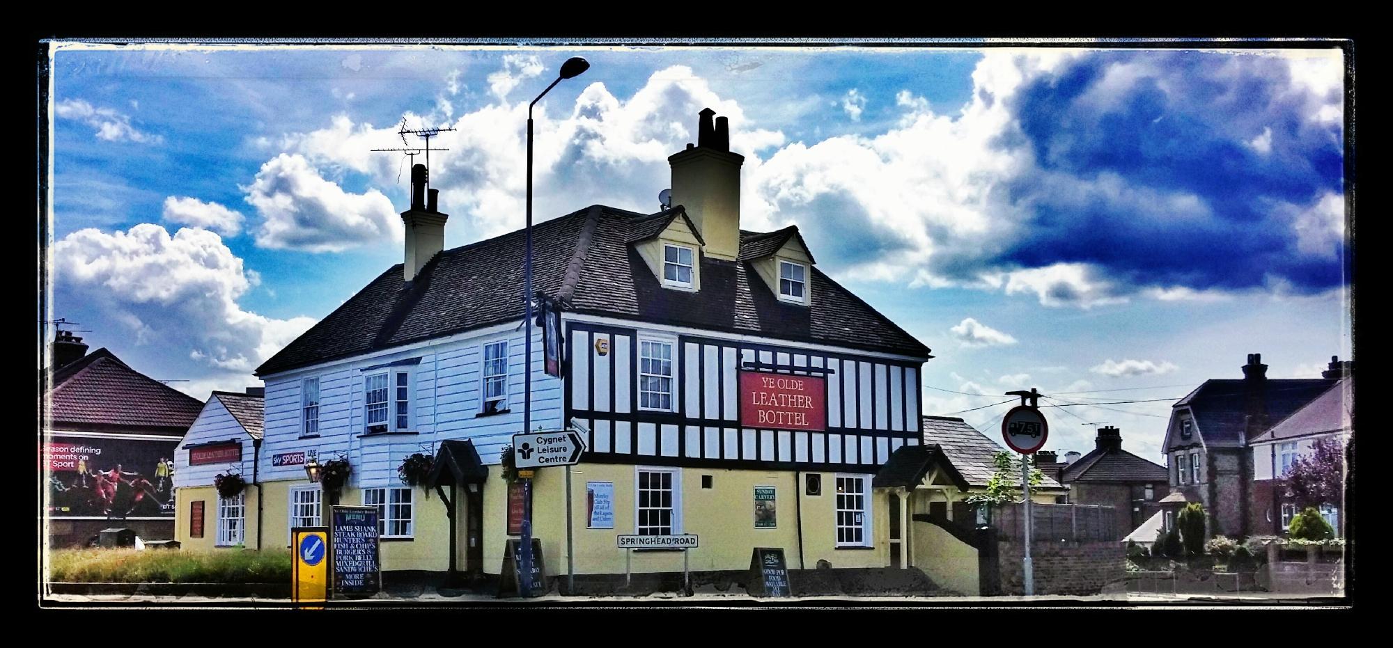 Ye Olde Leather Bottel