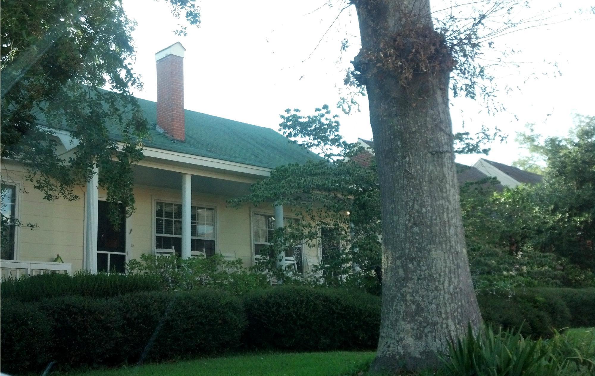 Dogwood Cottage Bed & Breakfast