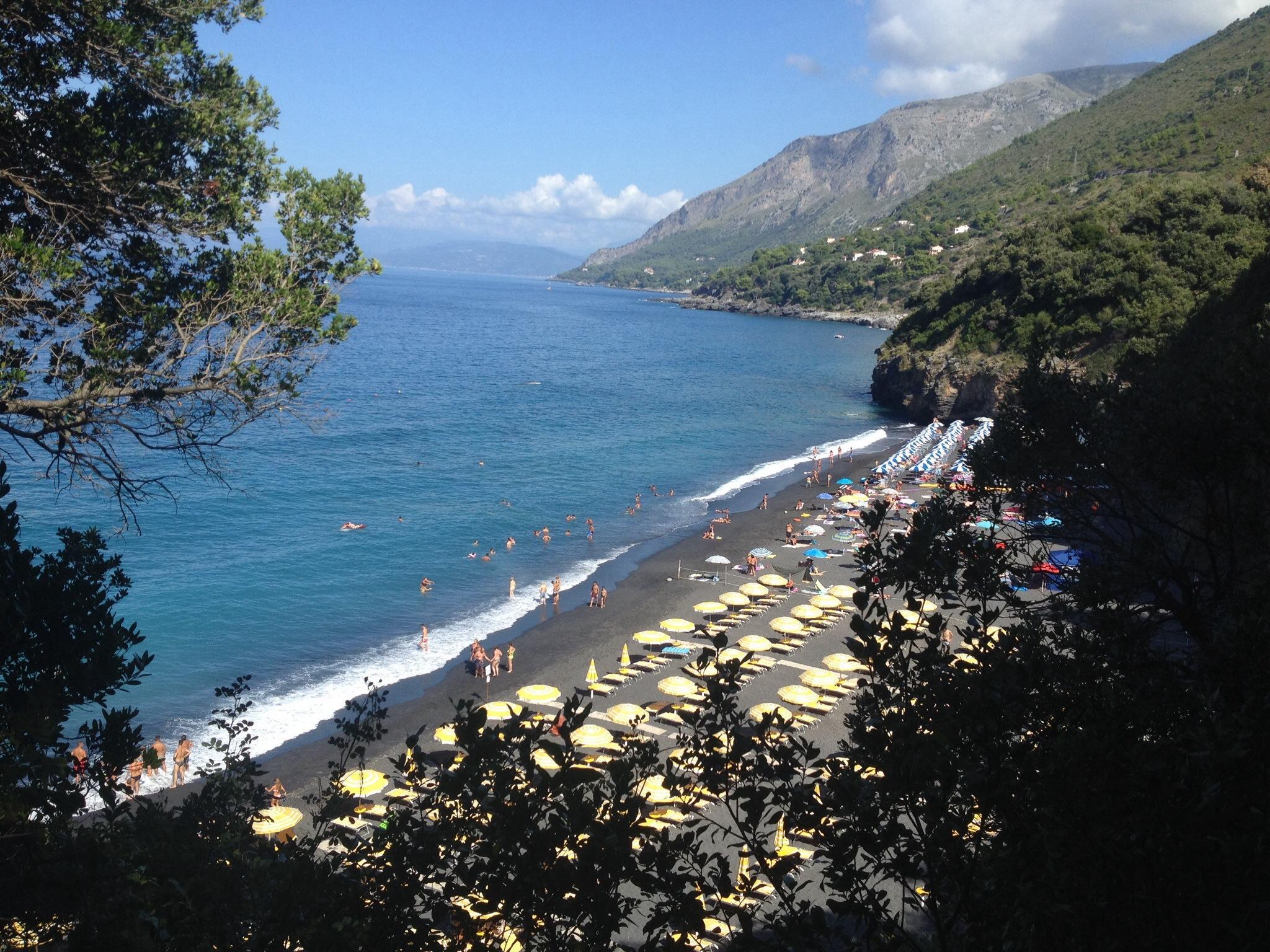 Spiaggia Nera - Cala Jannita