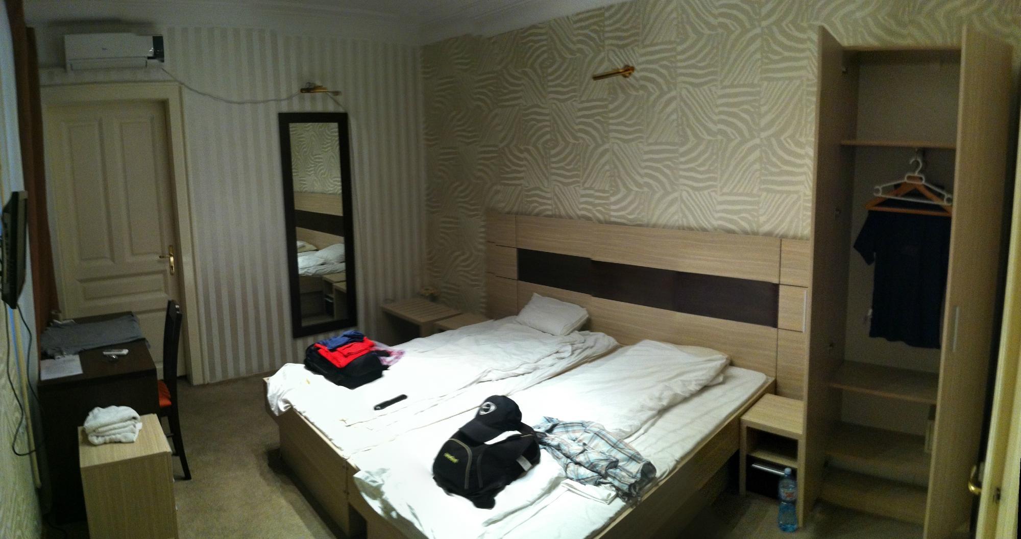 Atlas City Center Suites