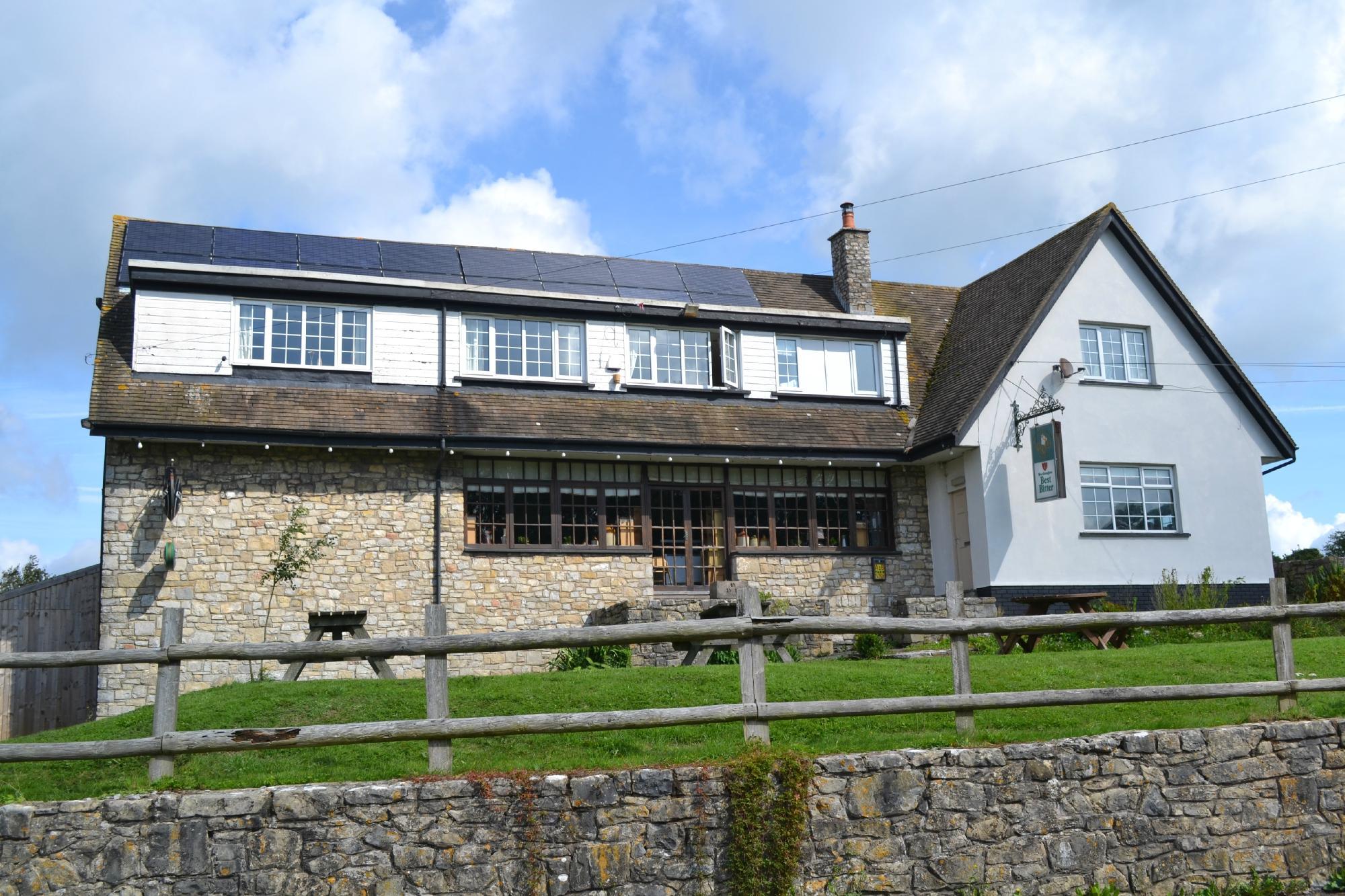 Three Horseshoes Inn