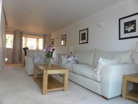 Holly House Bed & Breakfast