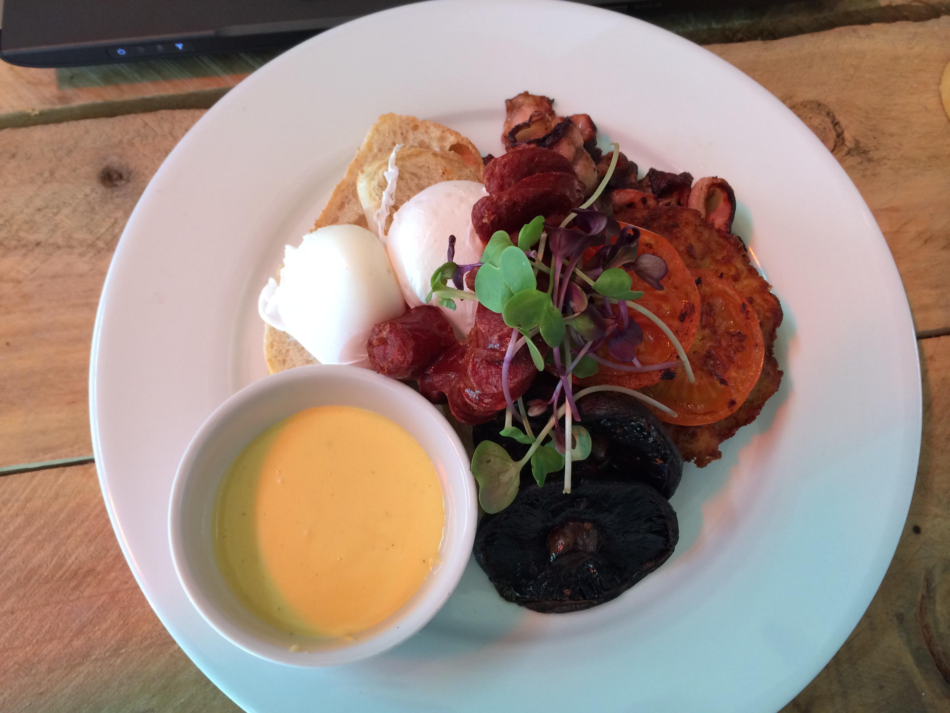 Suburbia - Eatery & Nightlife