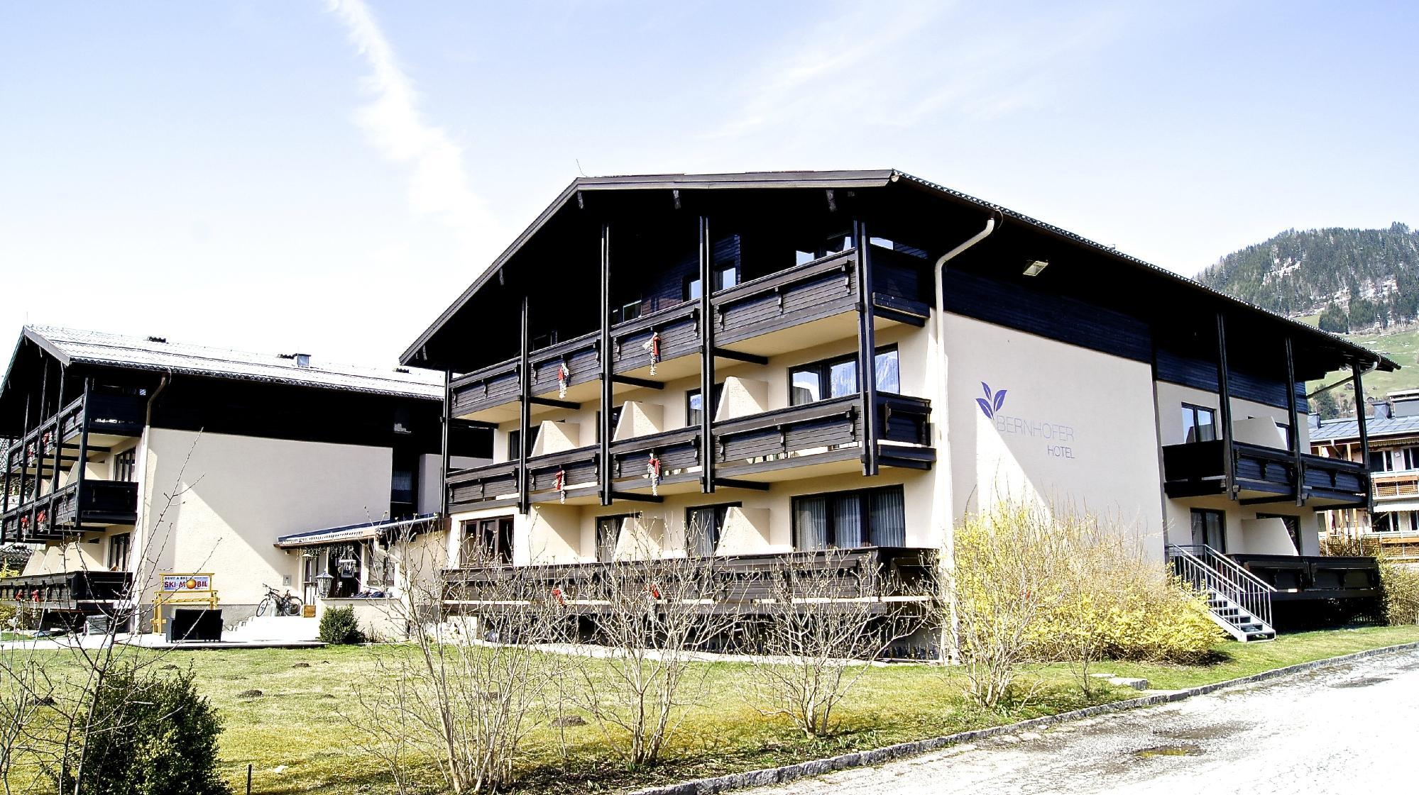 Dahoam by Sarina - Hotel & Suites