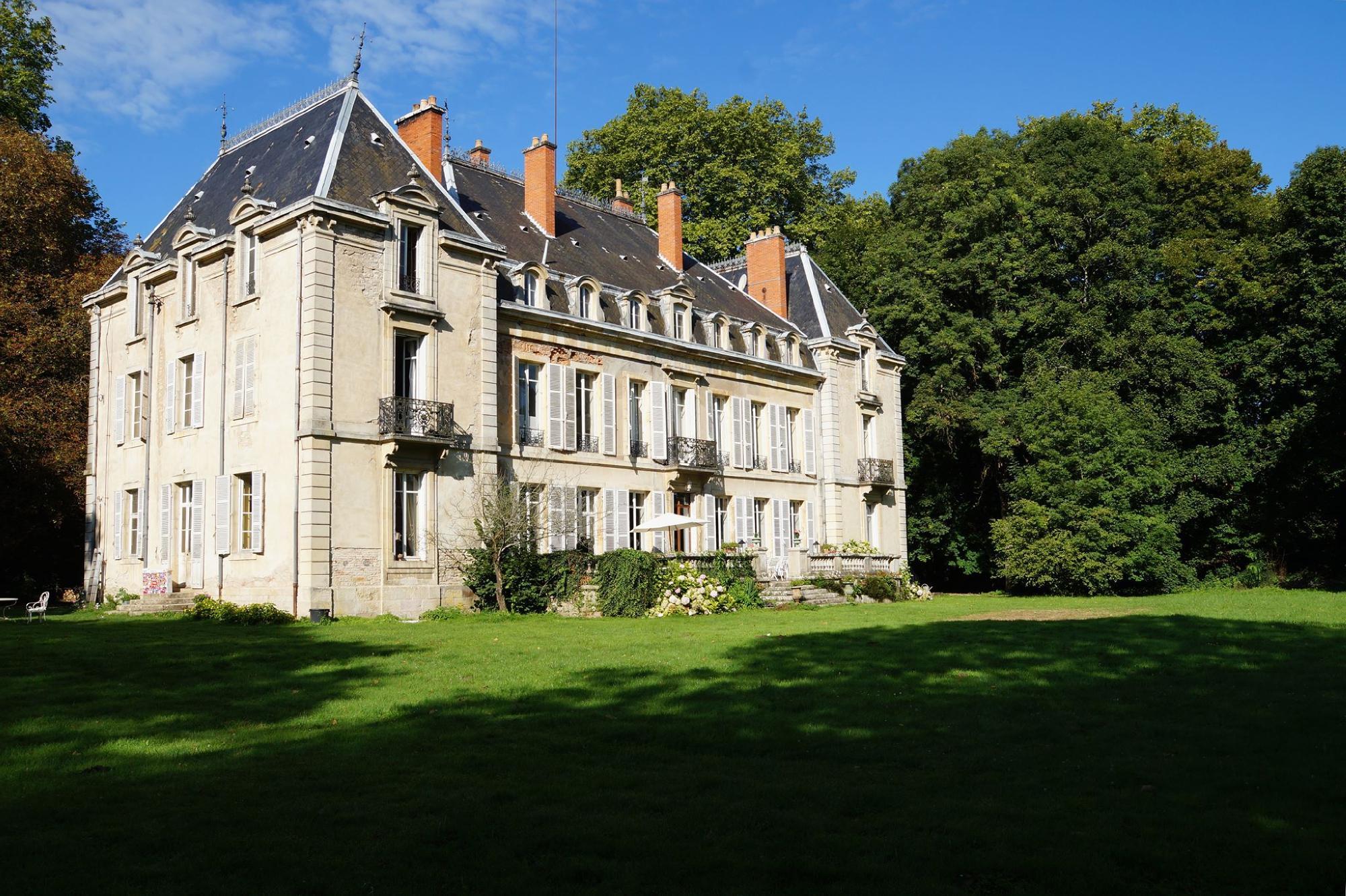 Chateau de Bessey-Les-Citeaux